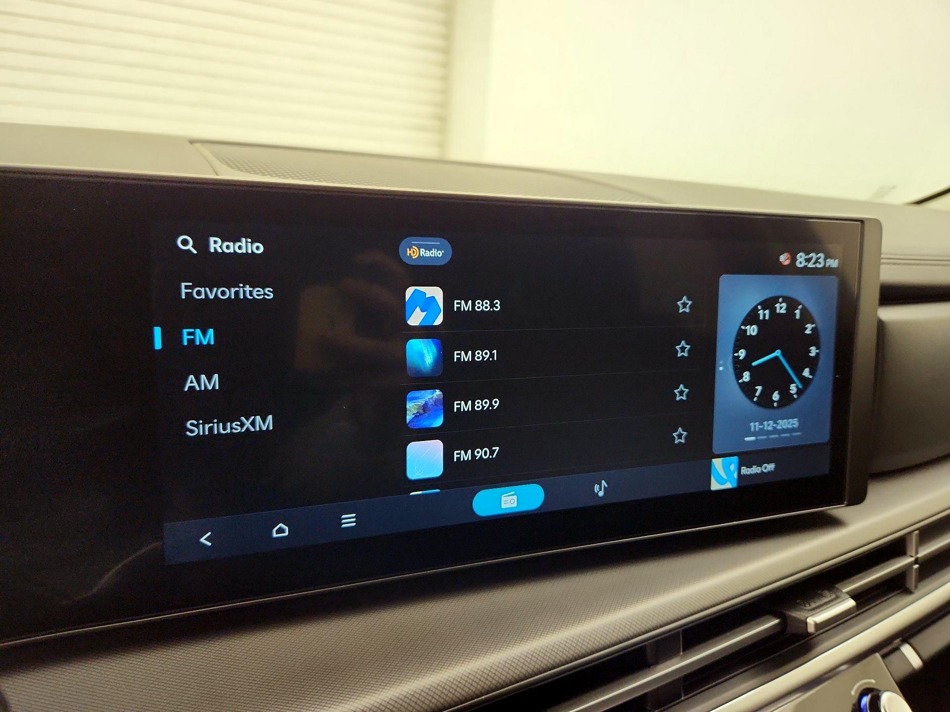 Thumbnail: 2025 Hyundai Santa Fe - 15