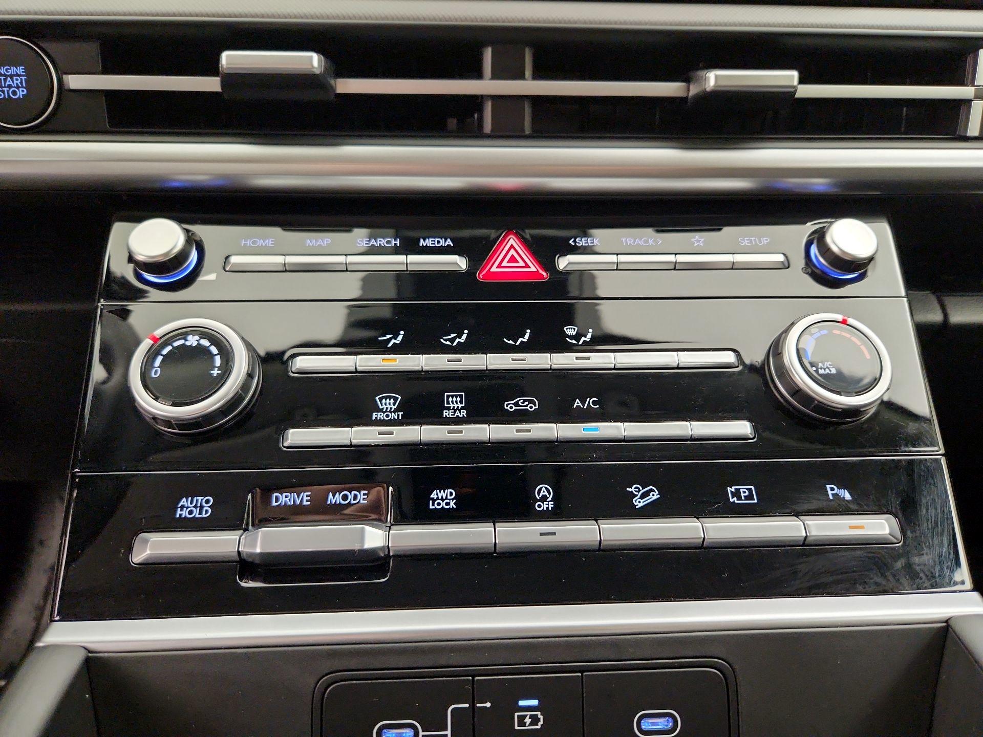 Thumbnail: 2025 Hyundai Santa Fe - 16