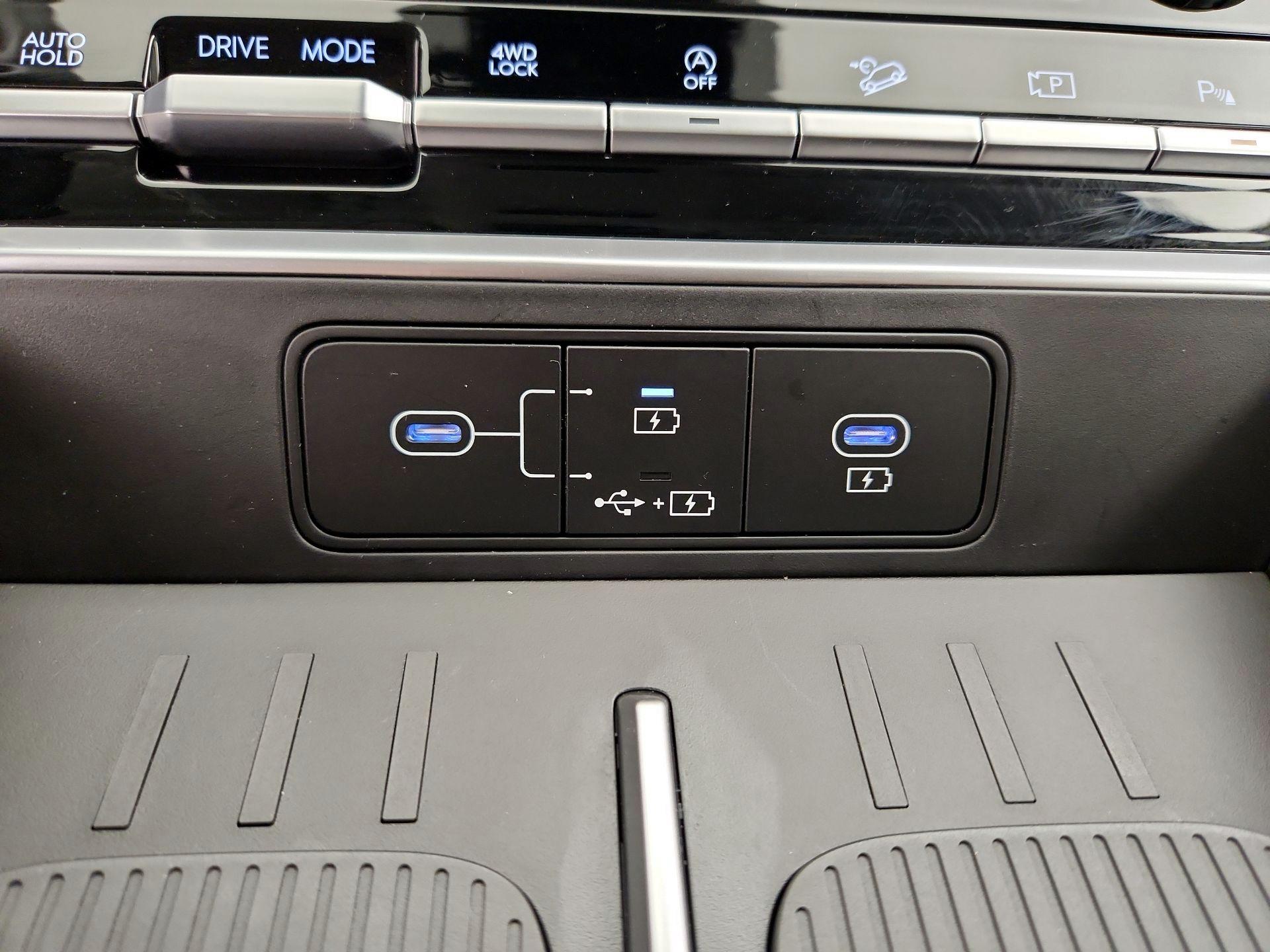 Thumbnail: 2025 Hyundai Santa Fe - 18