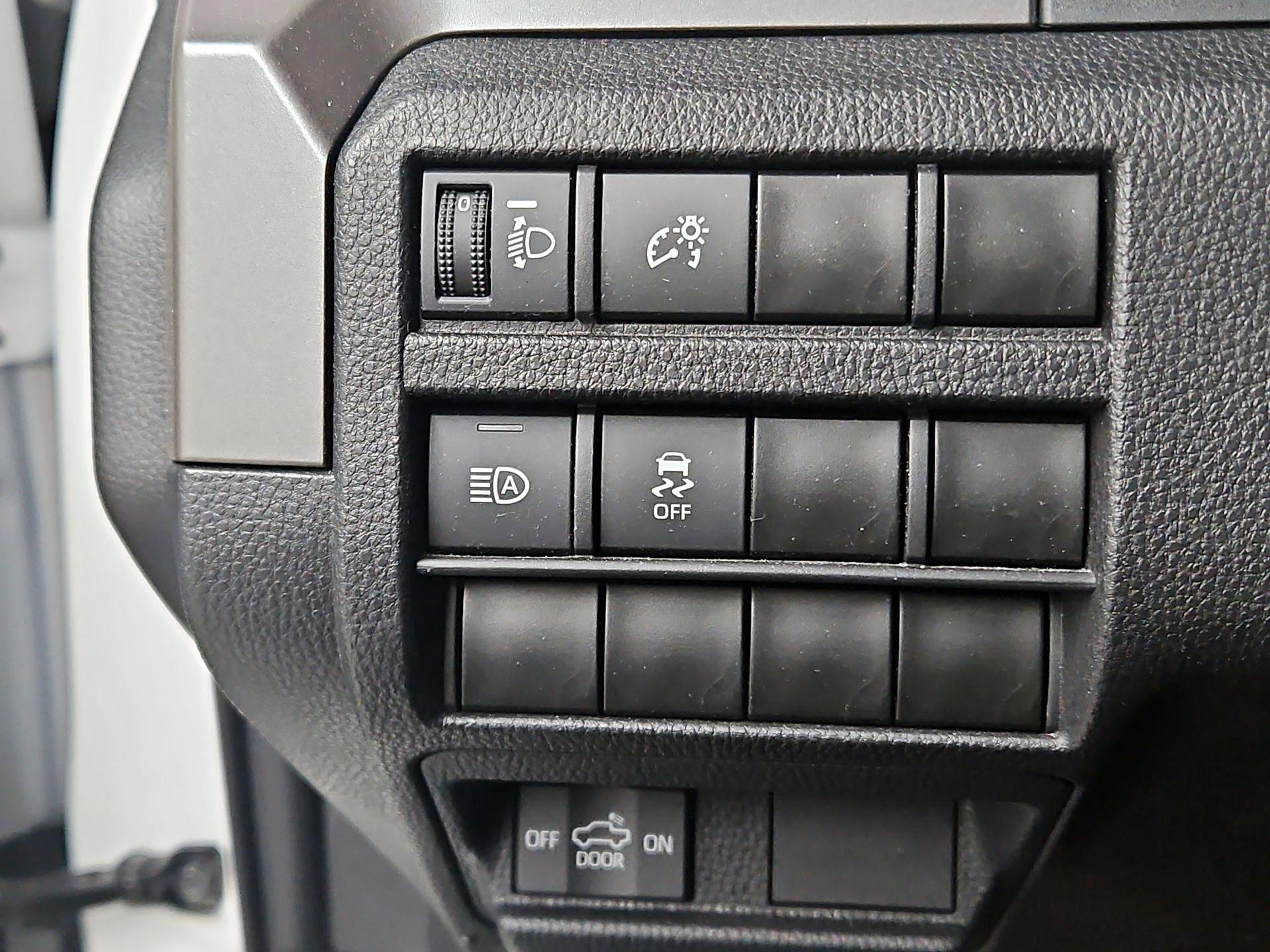 Thumbnail: 2024 Toyota Tacoma - 13