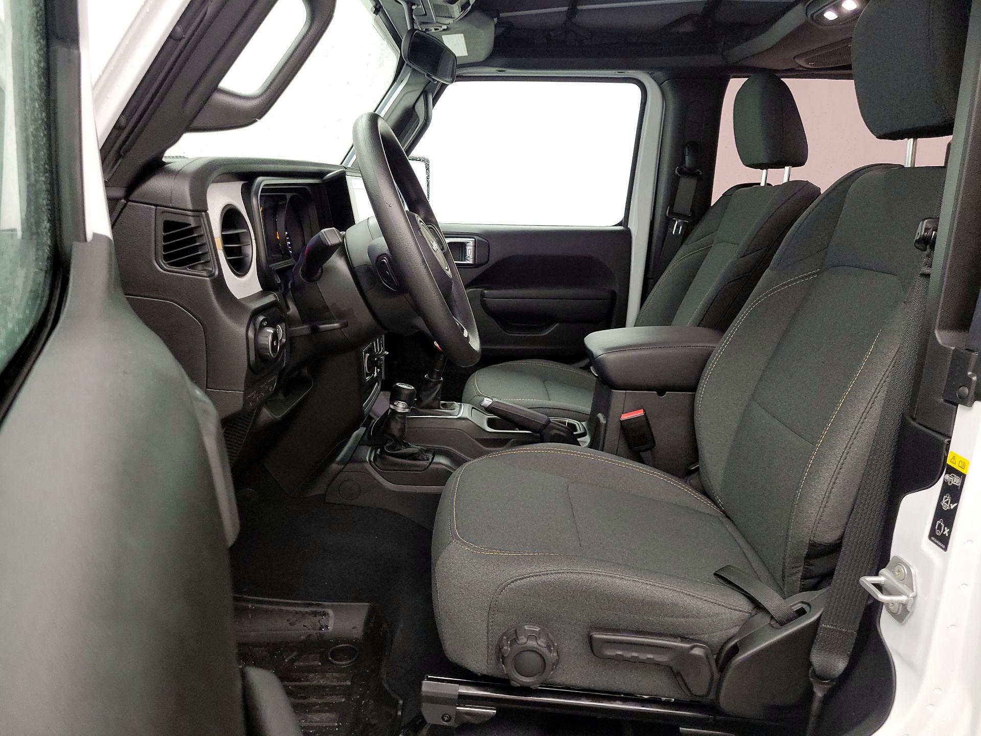 Thumbnail: 2025 Jeep Wrangler - 11