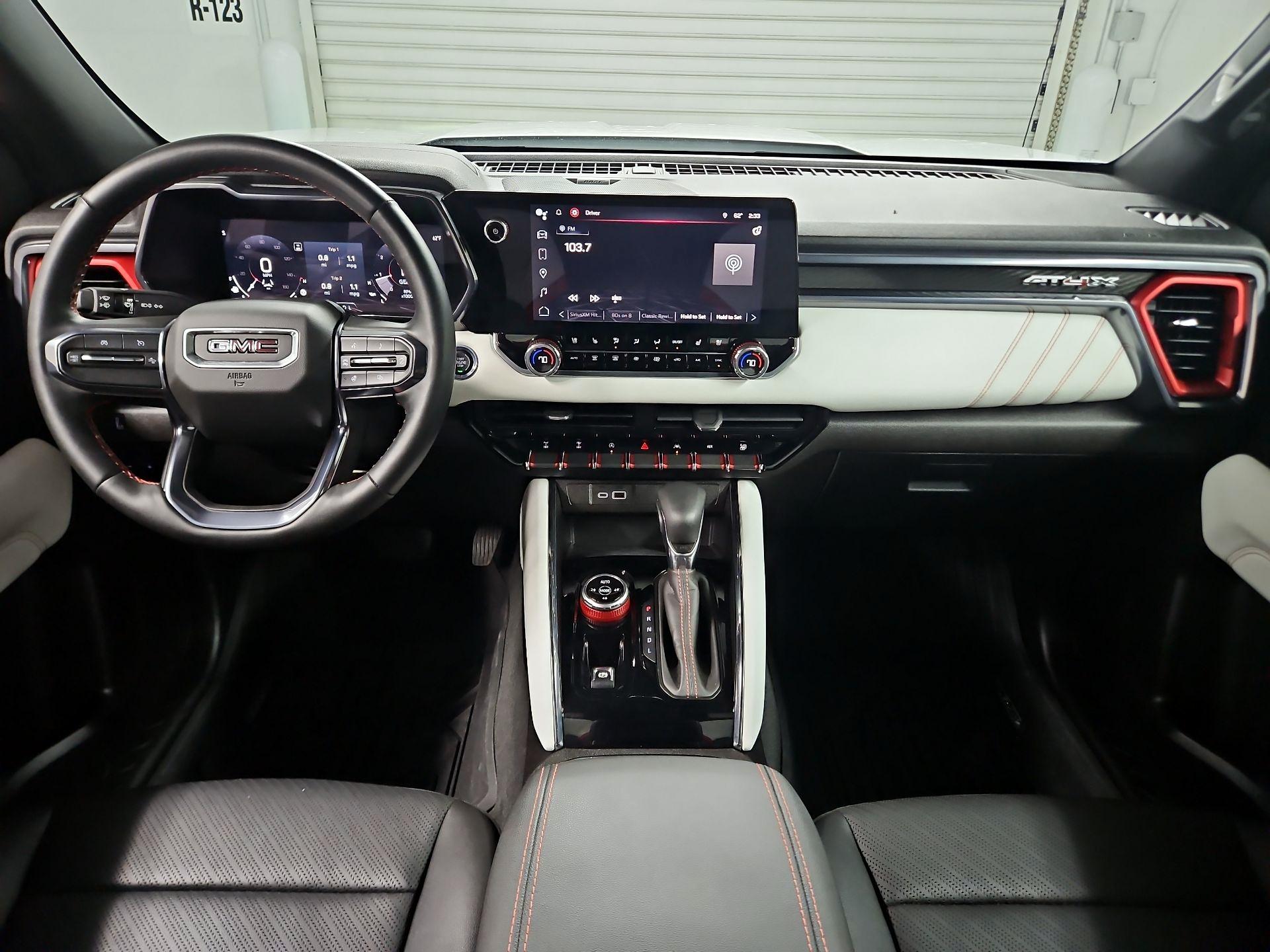 Thumbnail: 2023 GMC Canyon - 9