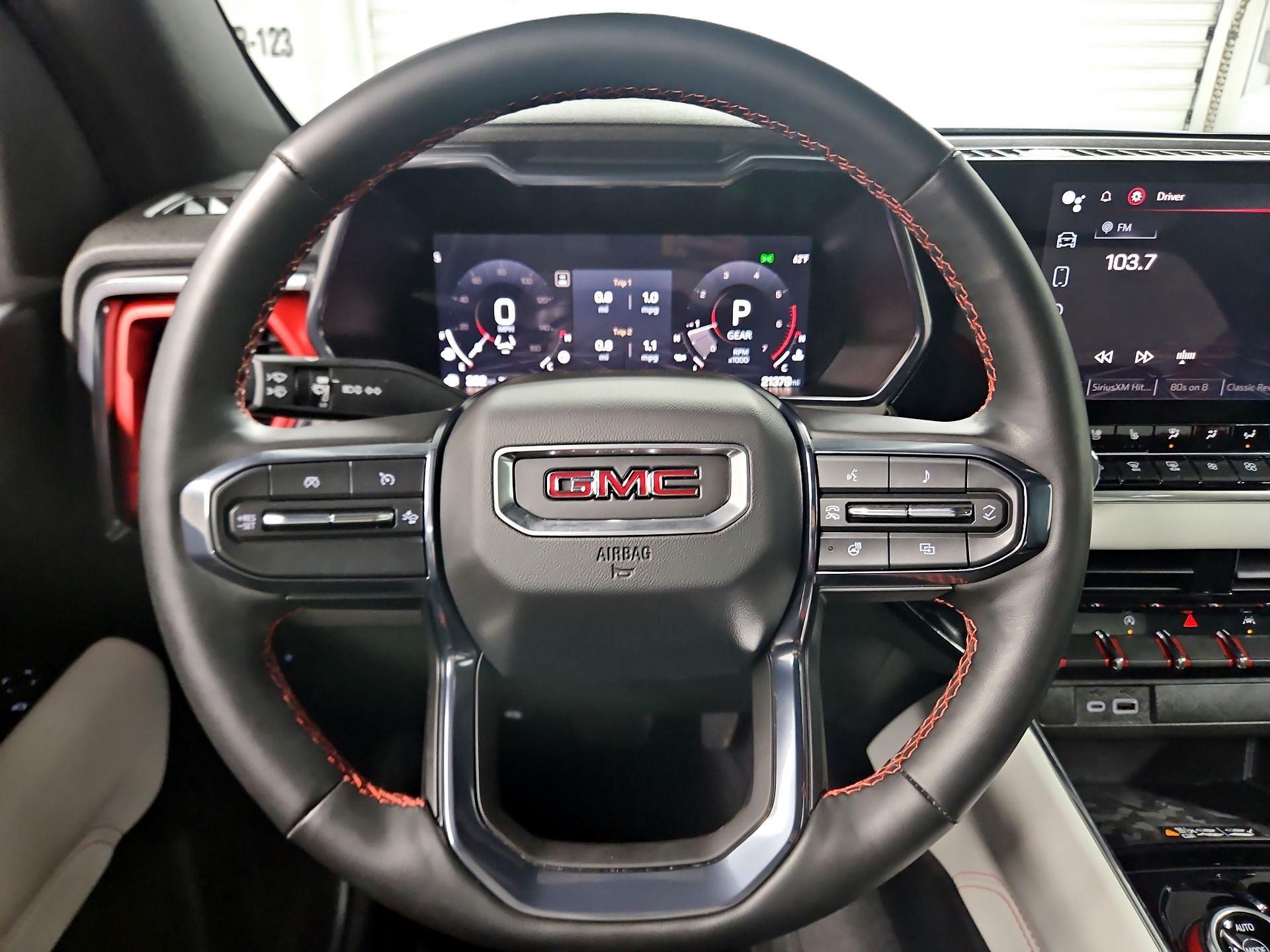 Thumbnail: 2023 GMC Canyon - 10