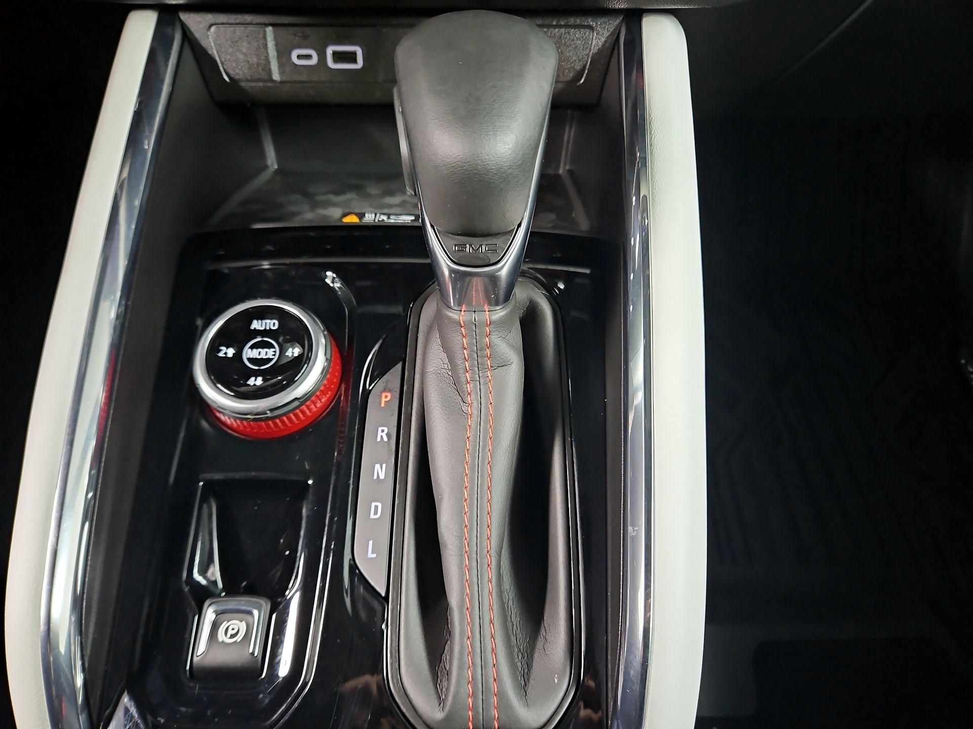 Thumbnail: 2023 GMC Canyon - 17