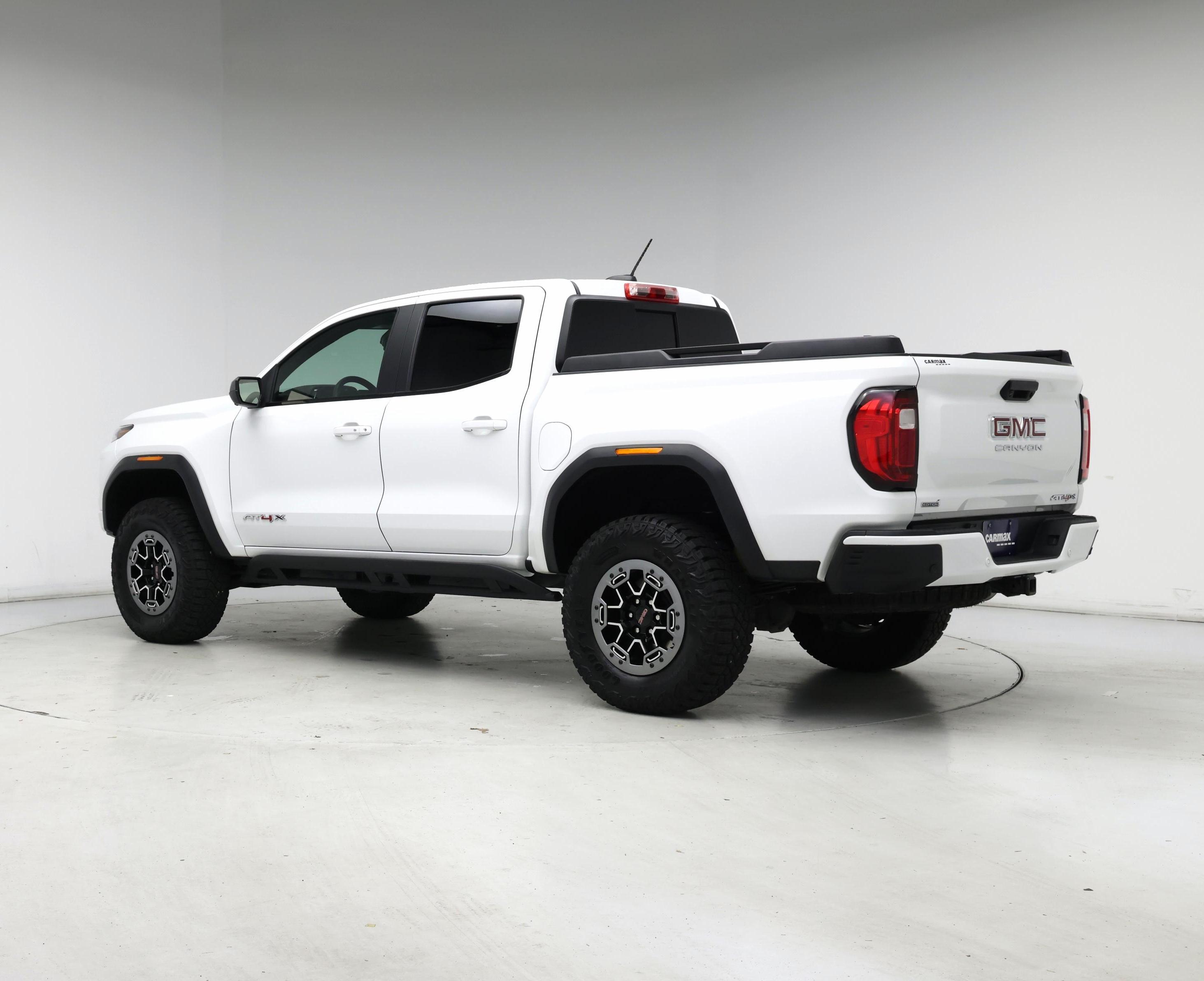 Thumbnail: 2023 GMC Canyon - 2