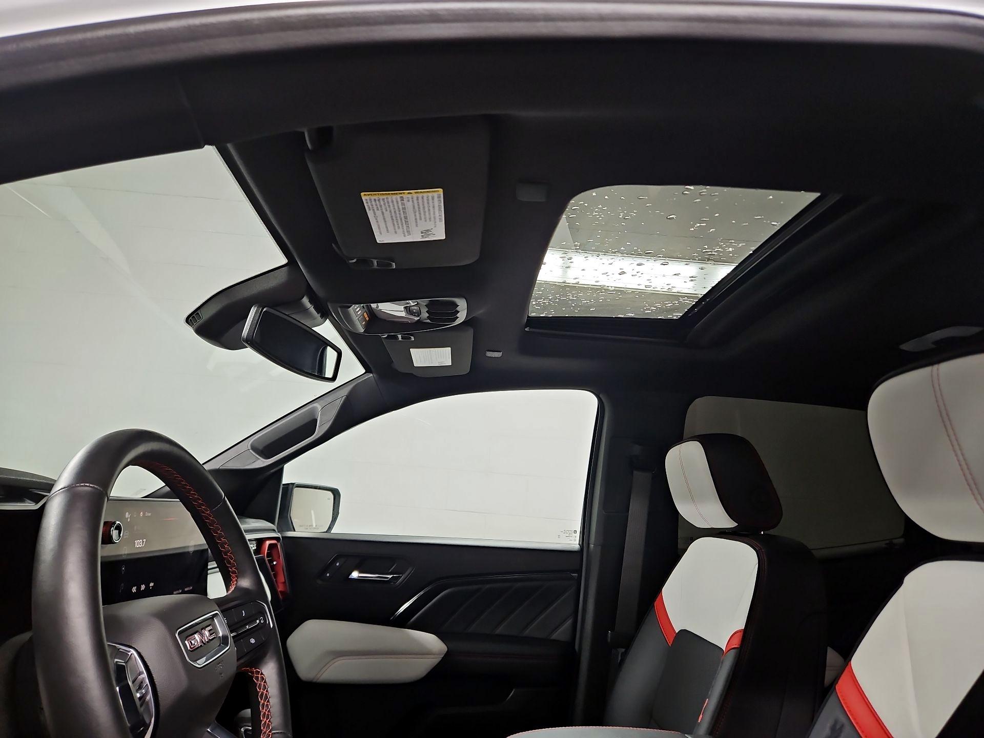 Thumbnail: 2023 GMC Canyon - 19