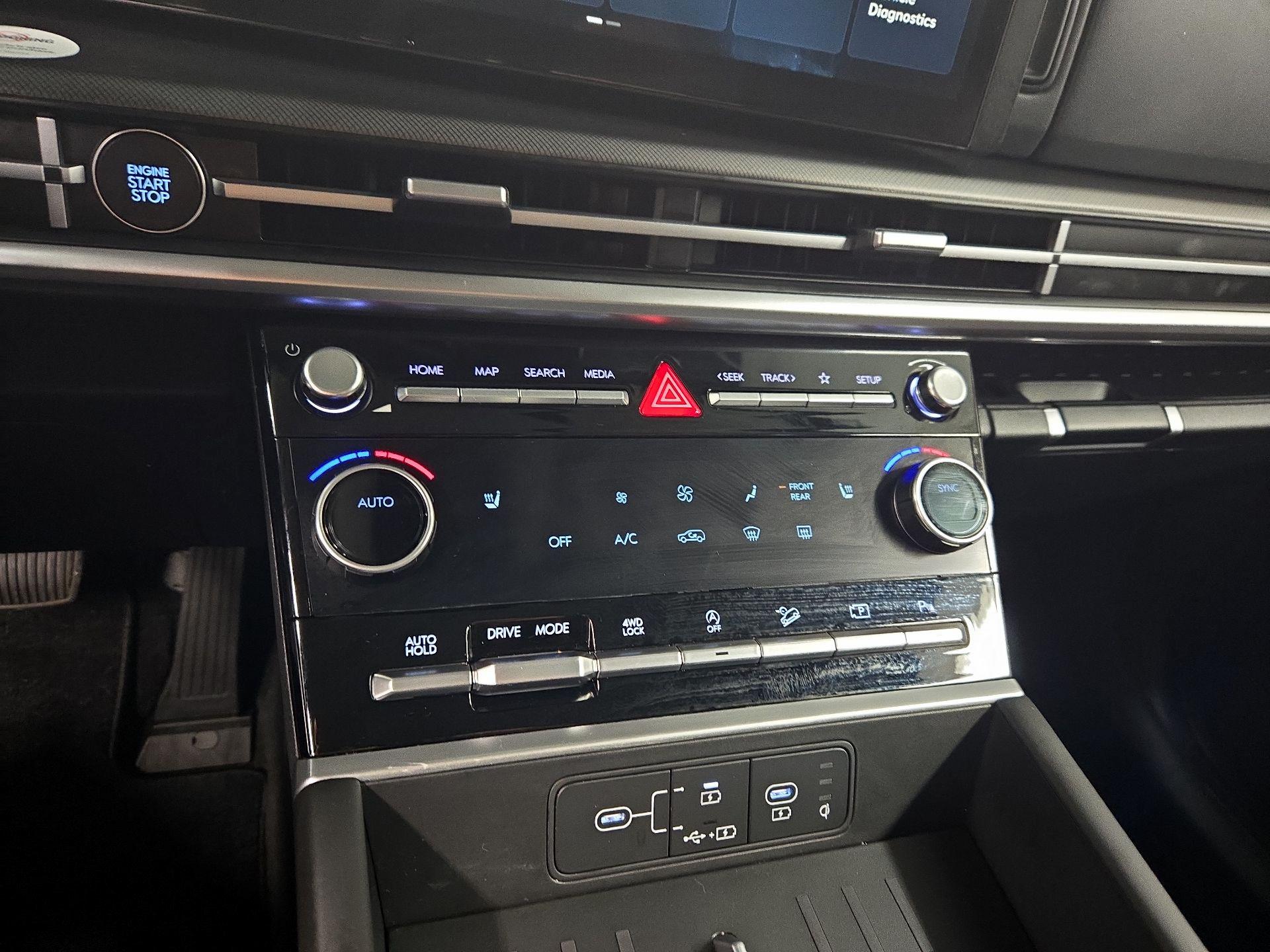 Thumbnail: 2025 Hyundai Santa Fe - 16