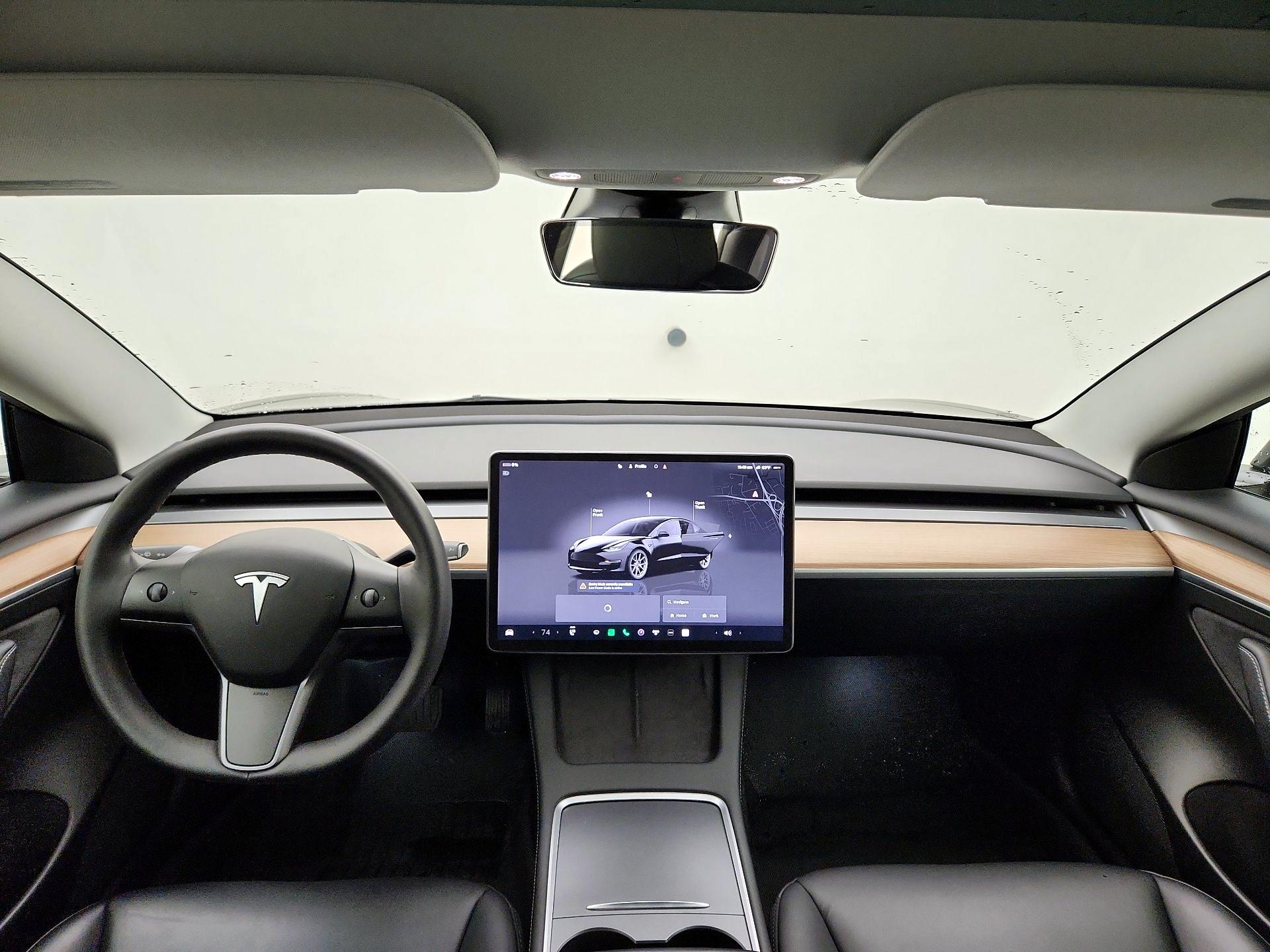 Thumbnail: 2023 Tesla Model 3 - 9