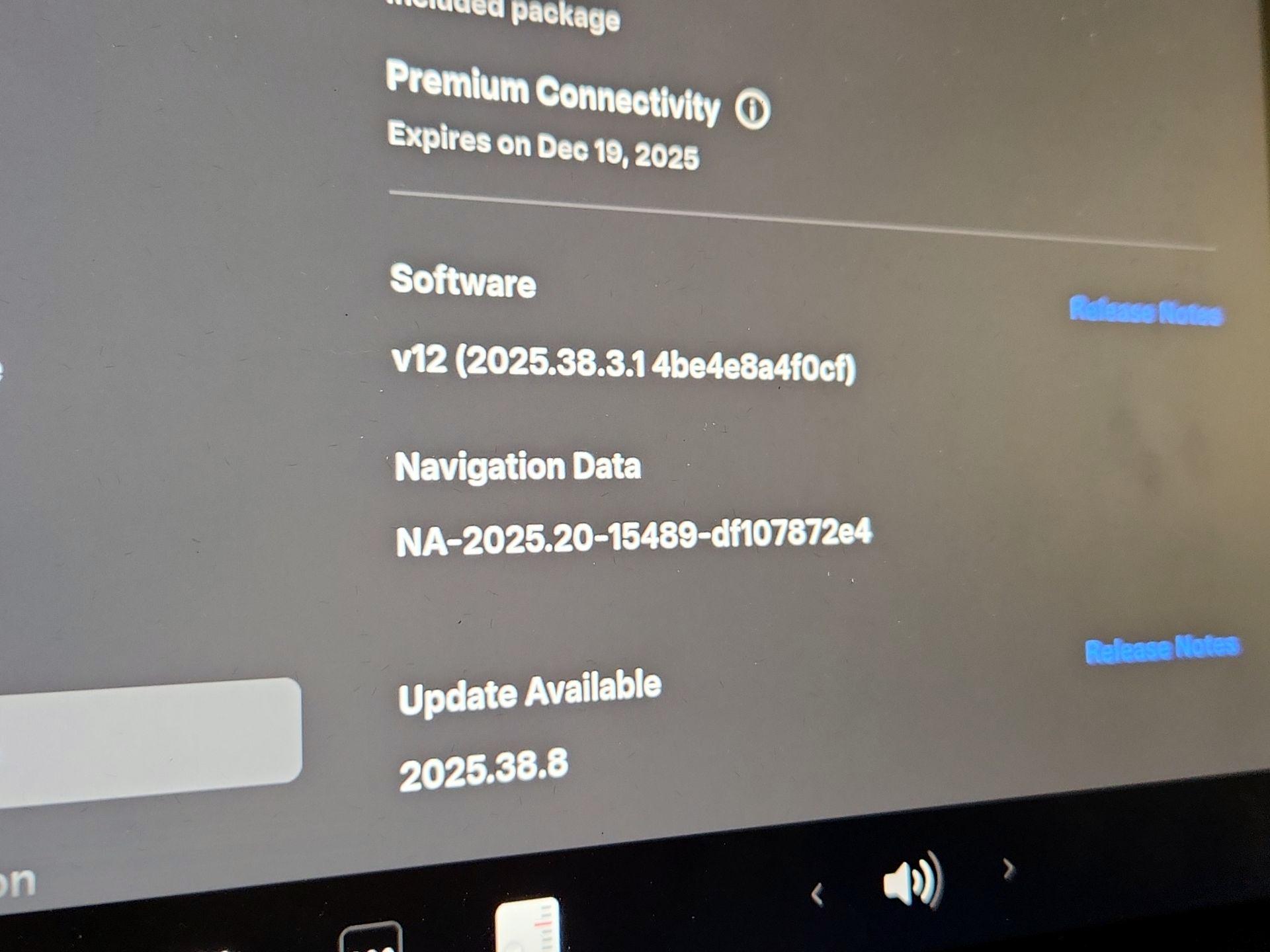 Thumbnail: 2023 Tesla Model 3 - 13