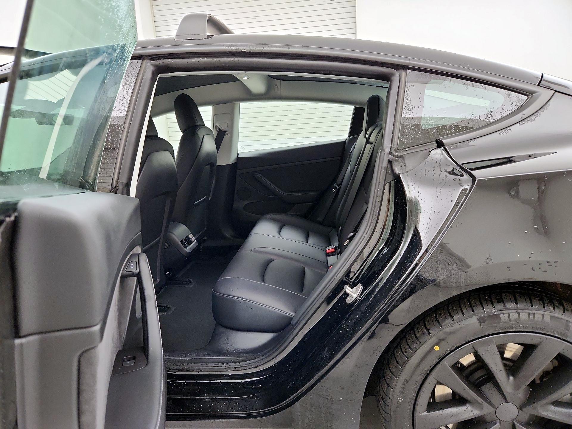 Thumbnail: 2023 Tesla Model 3 - 20