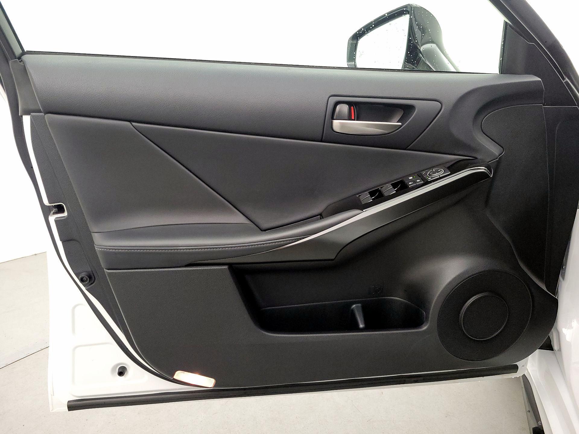 Thumbnail: 2024 Lexus IS - 12