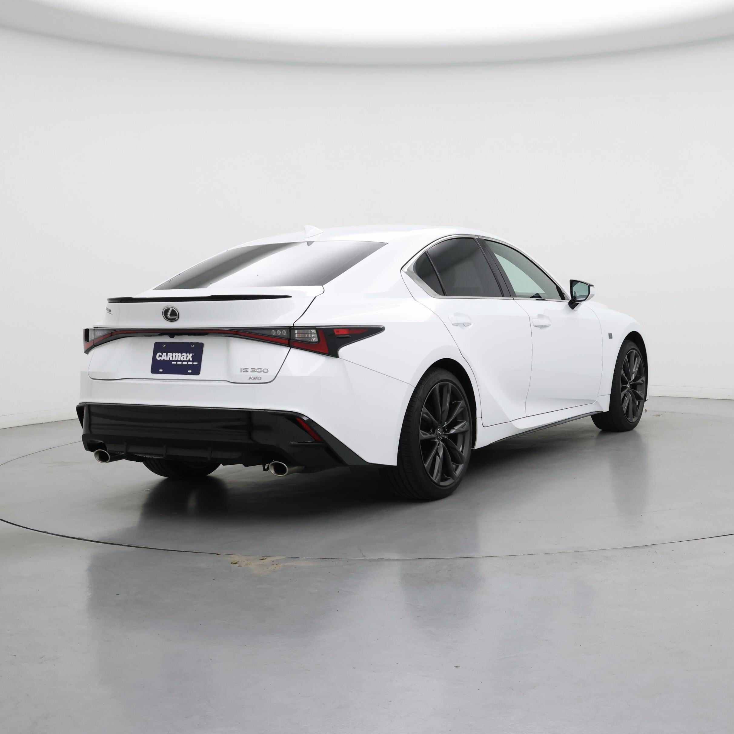 Thumbnail: 2024 Lexus IS - 8