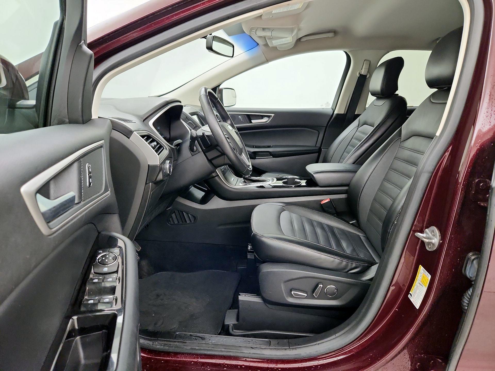 Thumbnail: 2018 Ford Edge - 11