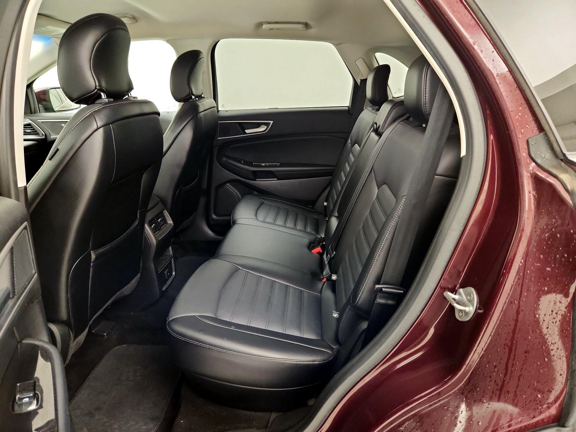 Thumbnail: 2018 Ford Edge - 19