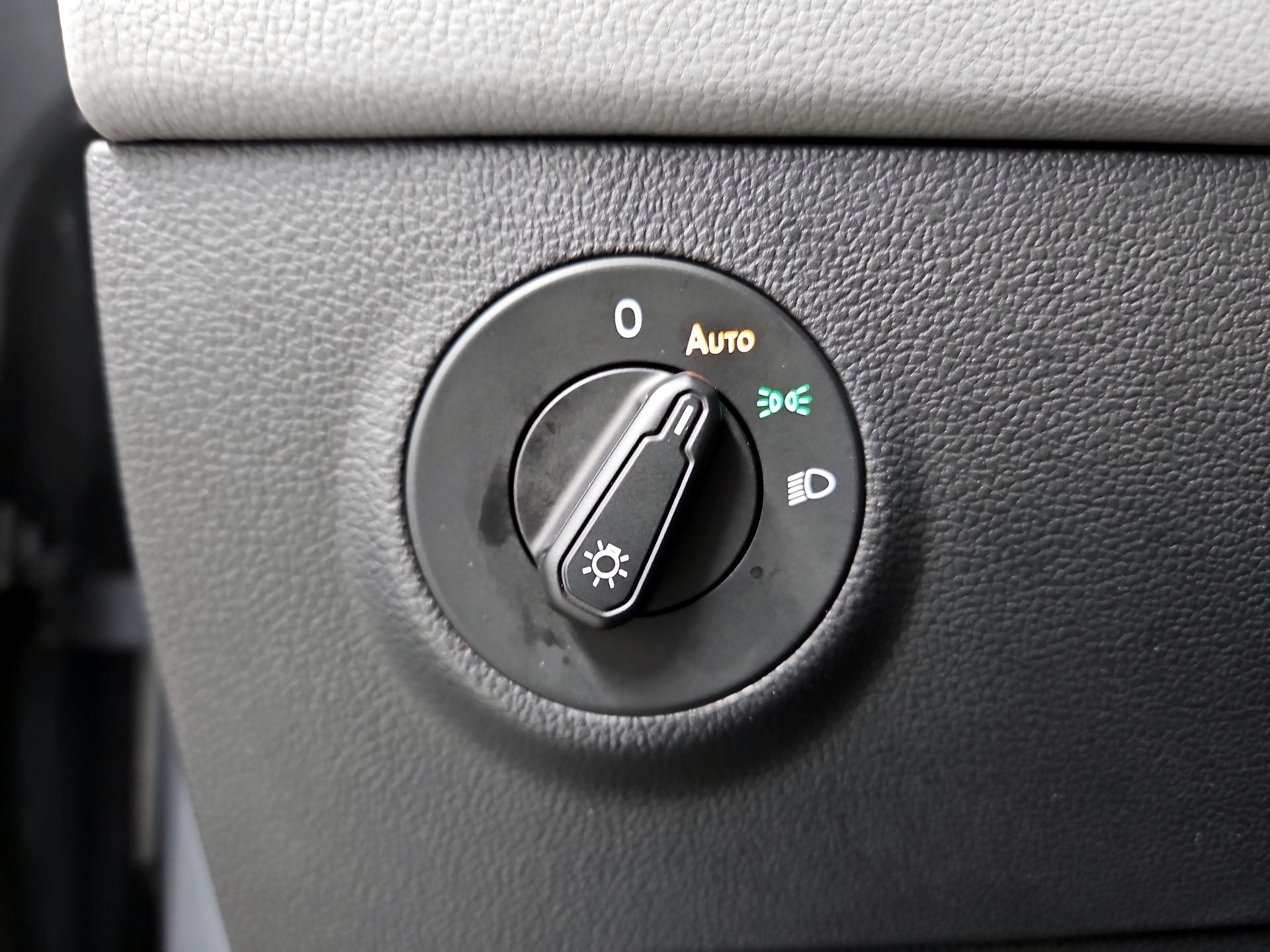 Thumbnail: 2022 Volkswagen Taos - 13