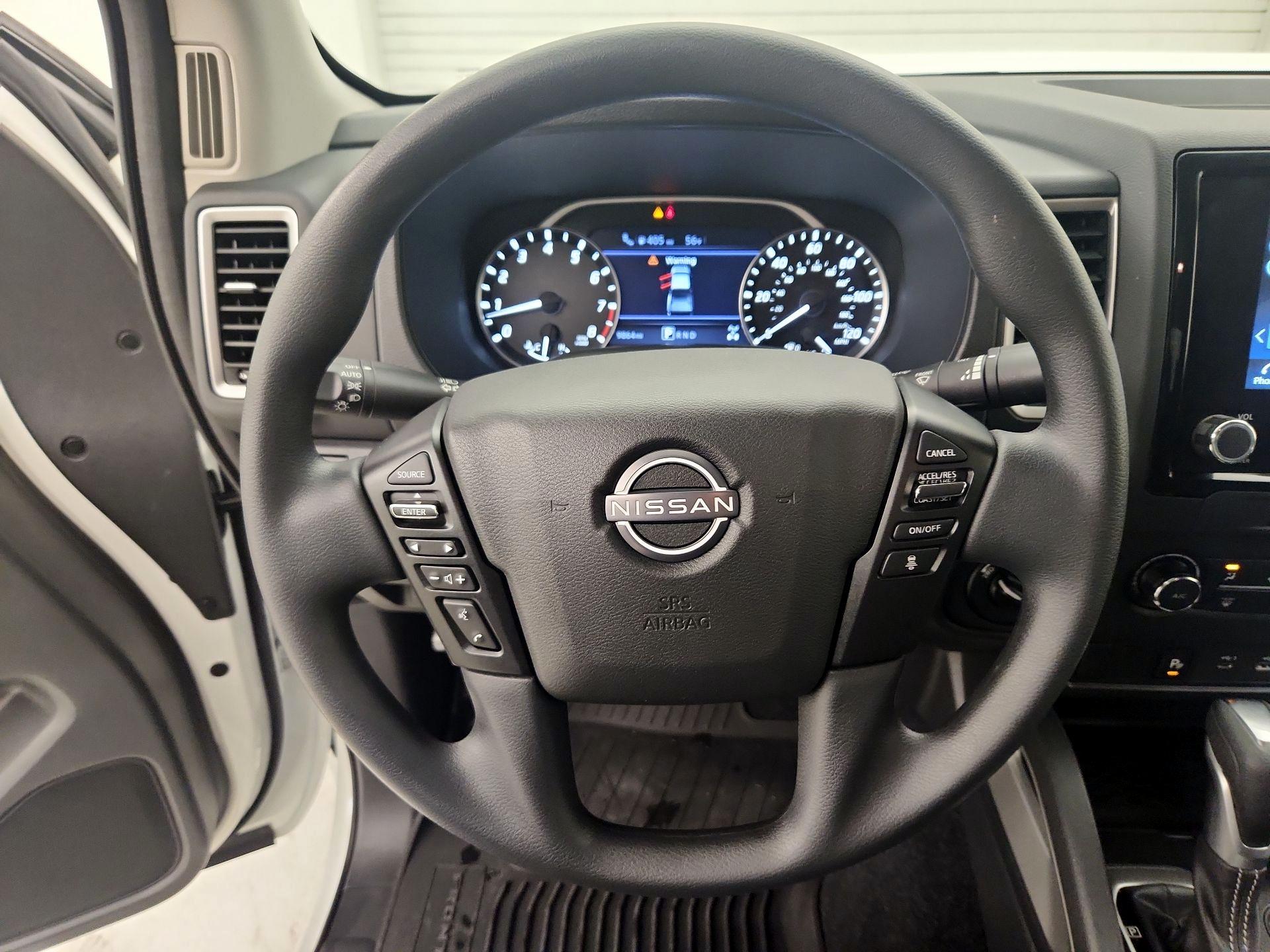 Thumbnail: 2024 Nissan Frontier - 10