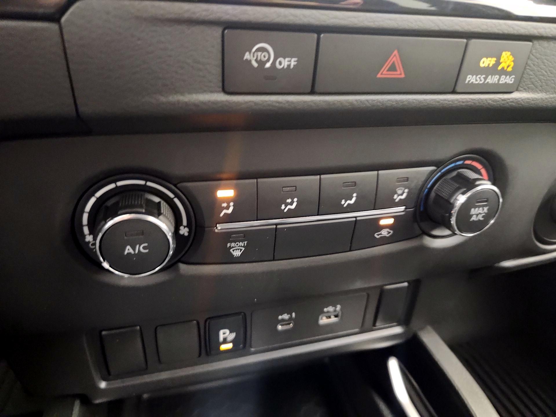 Thumbnail: 2024 Nissan Frontier - 16