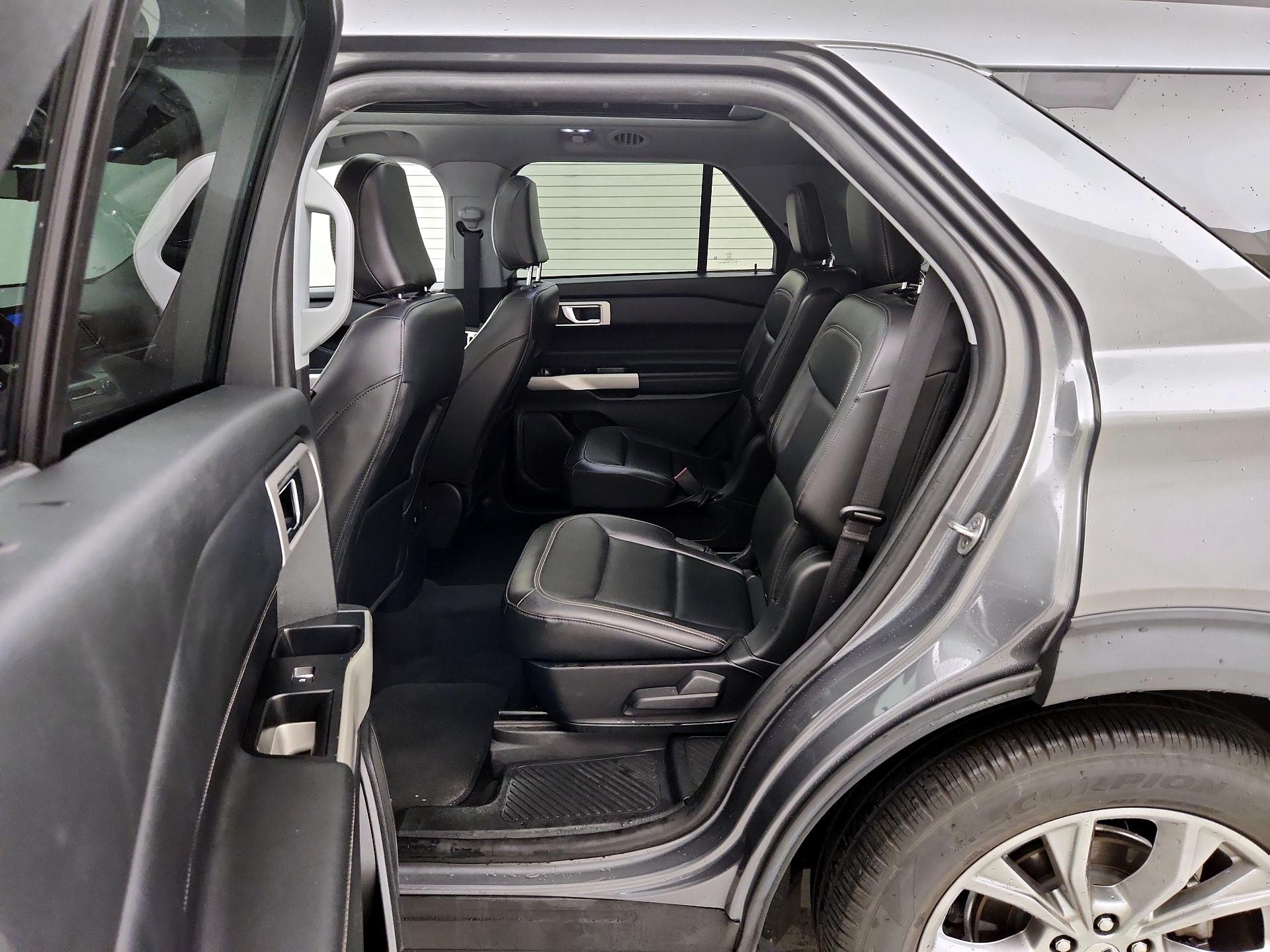 Thumbnail: 2022 Ford Explorer - 20