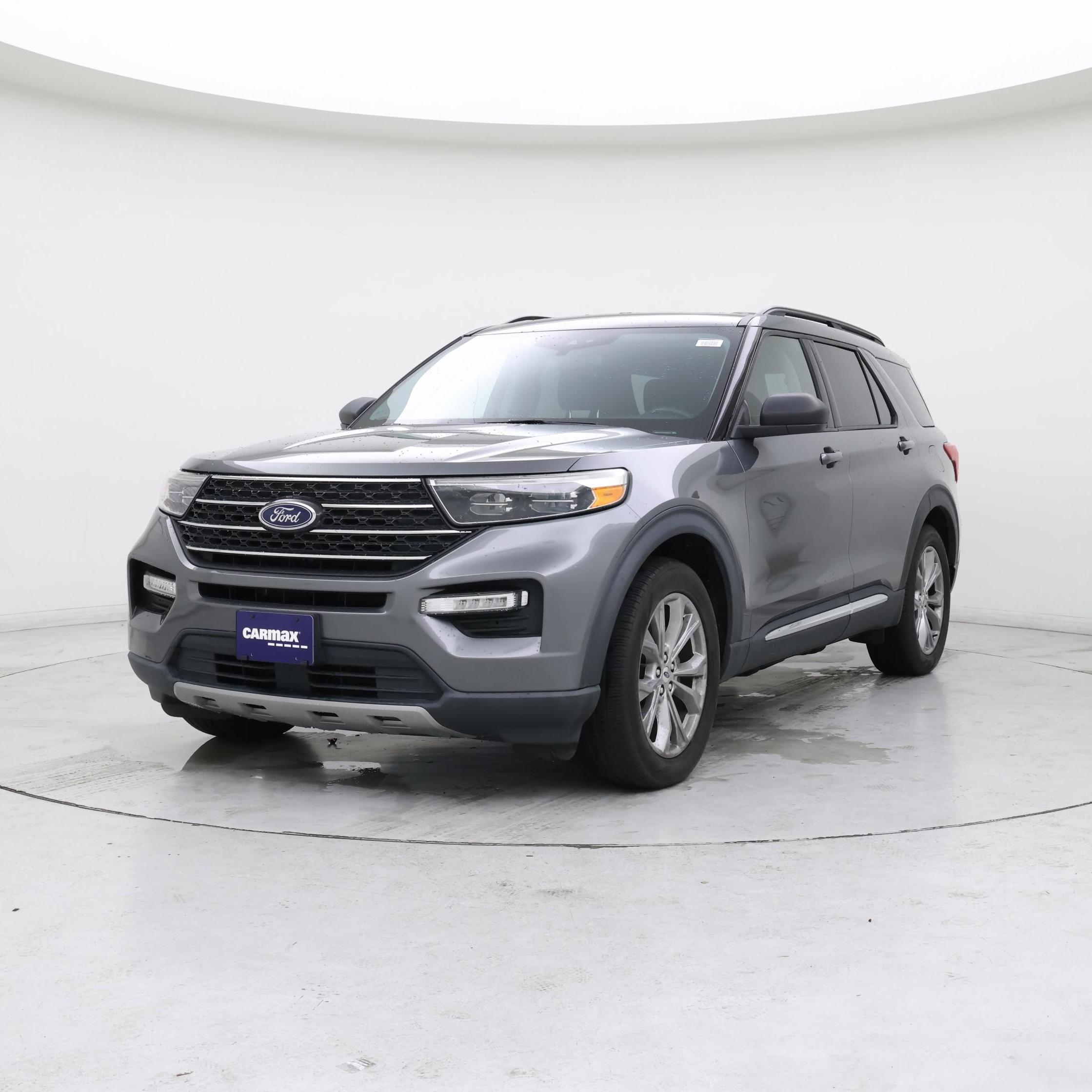 Thumbnail: 2022 Ford Explorer - 4
