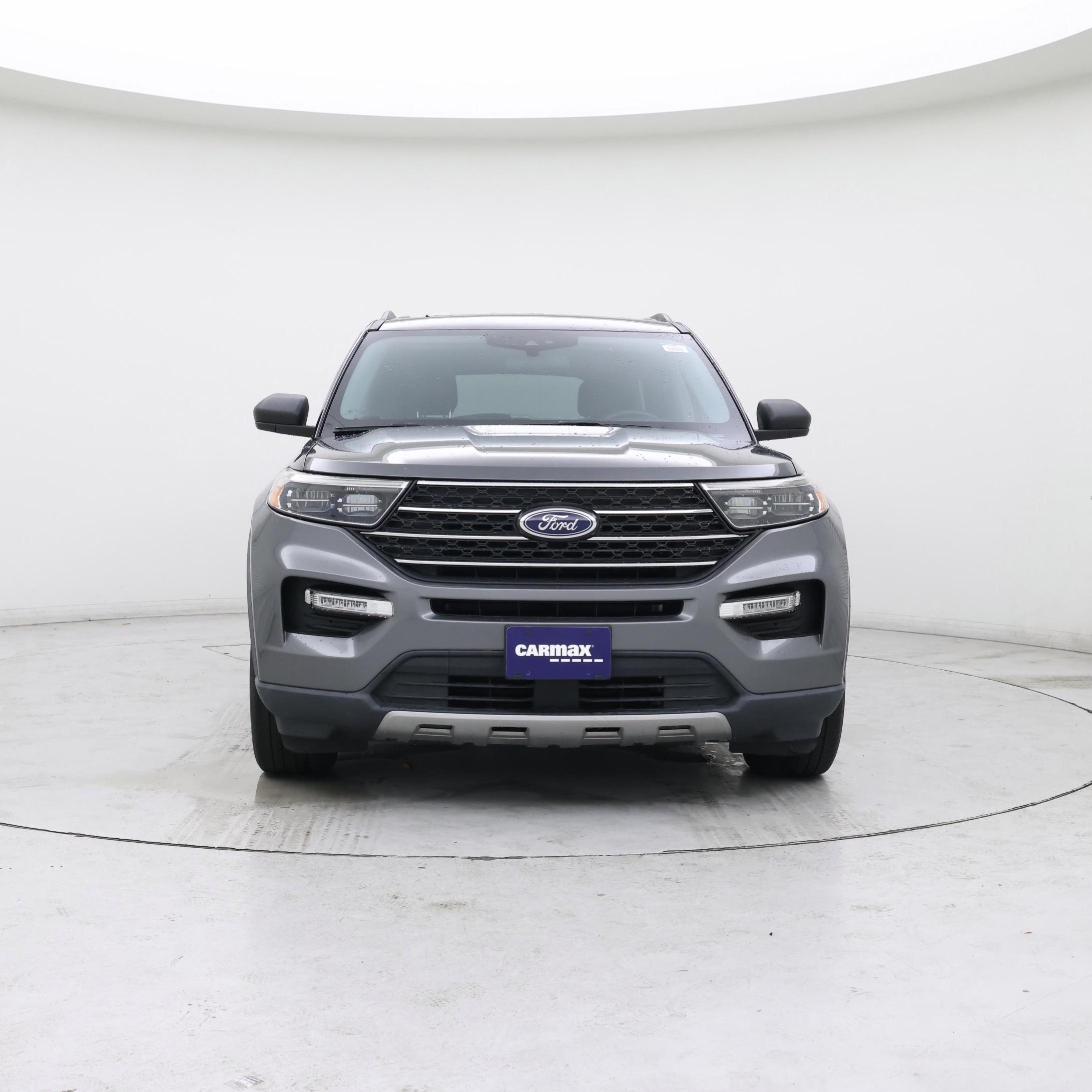Thumbnail: 2022 Ford Explorer - 5