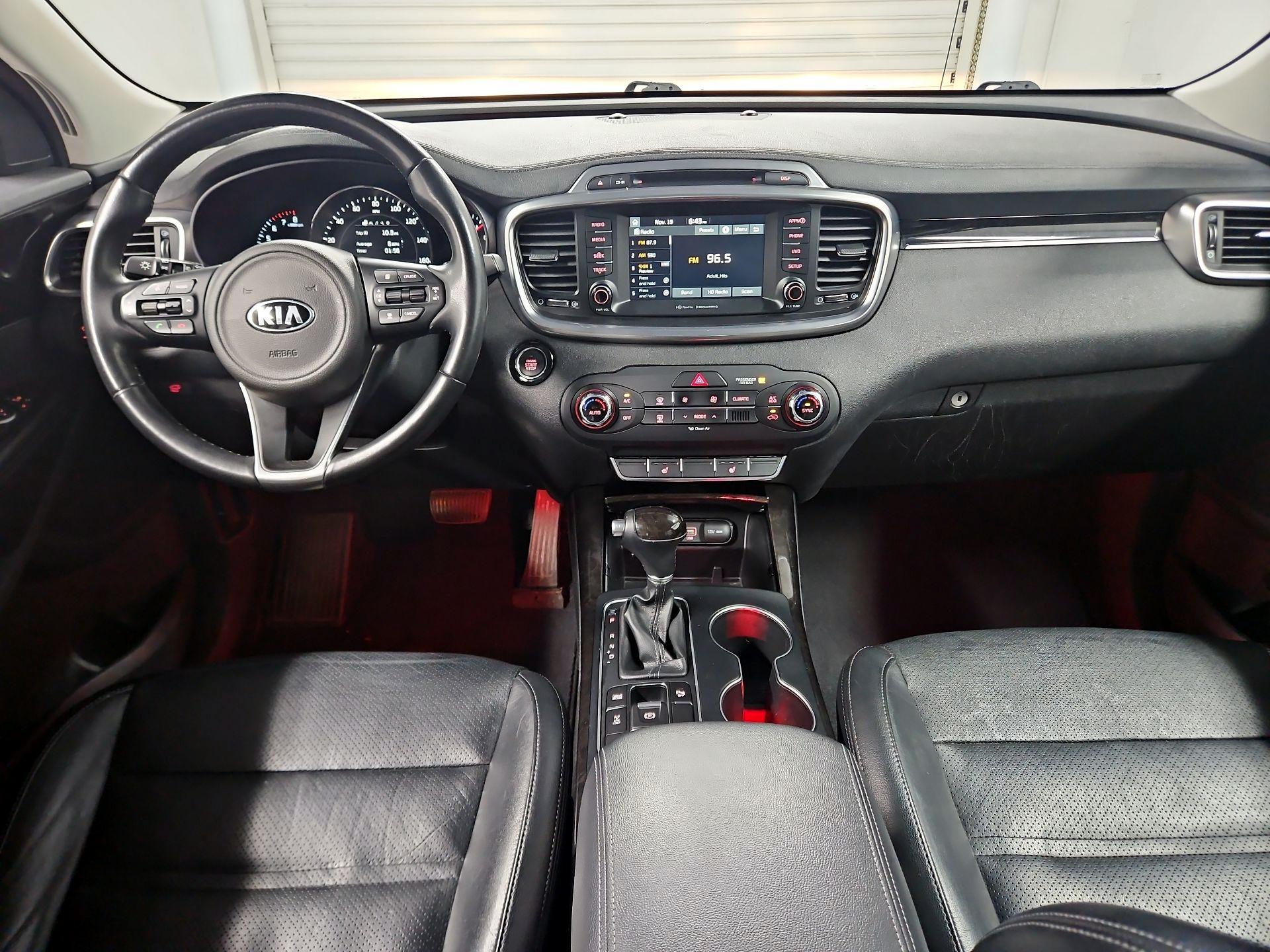 Thumbnail: 2018 Kia Sorento - 9