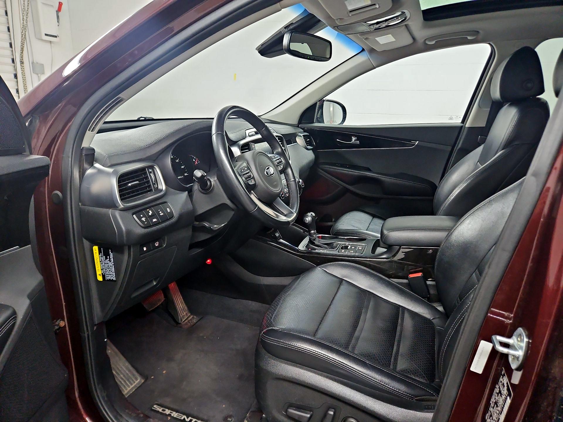 Thumbnail: 2018 Kia Sorento - 11