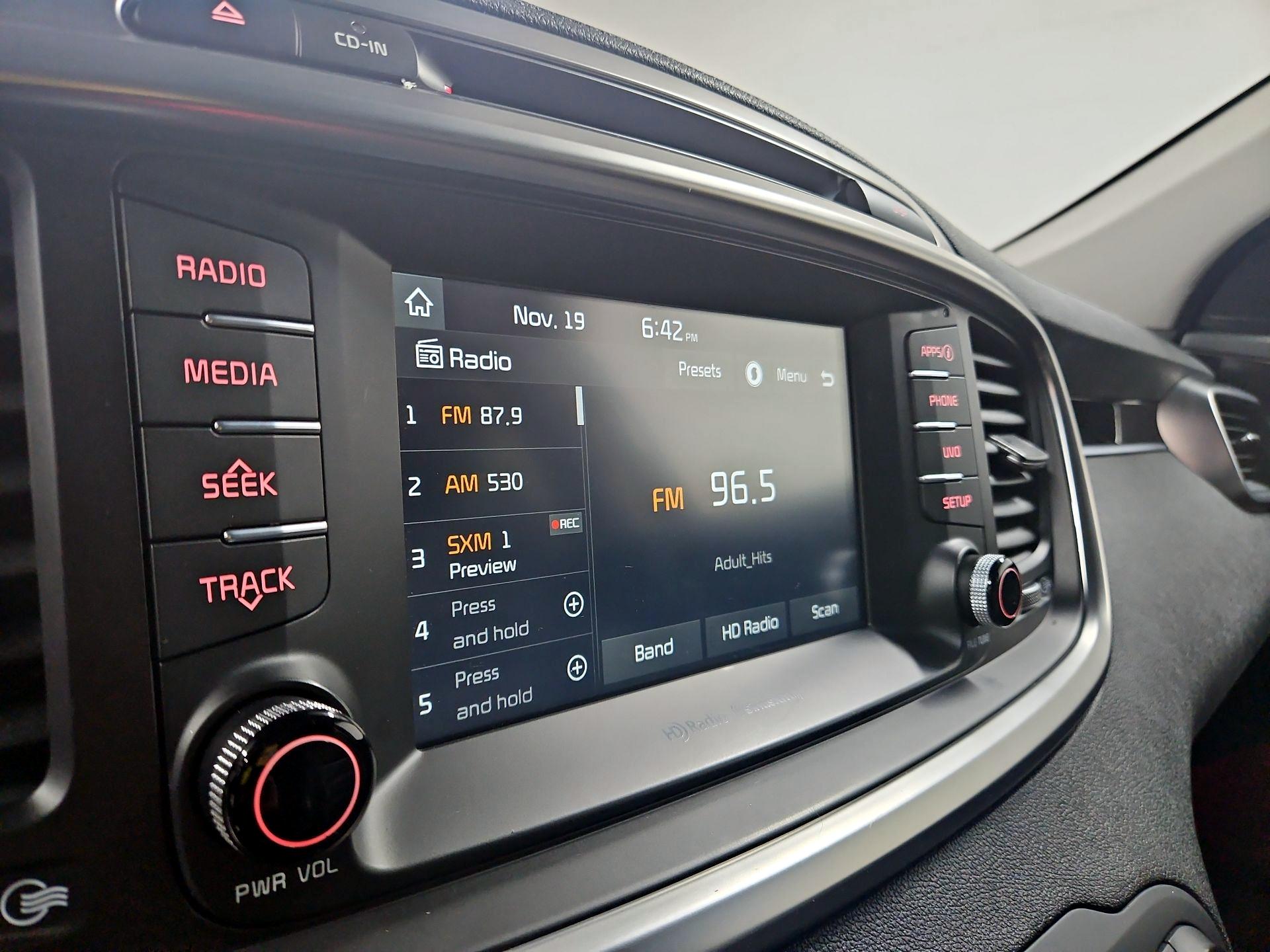 Thumbnail: 2018 Kia Sorento - 15