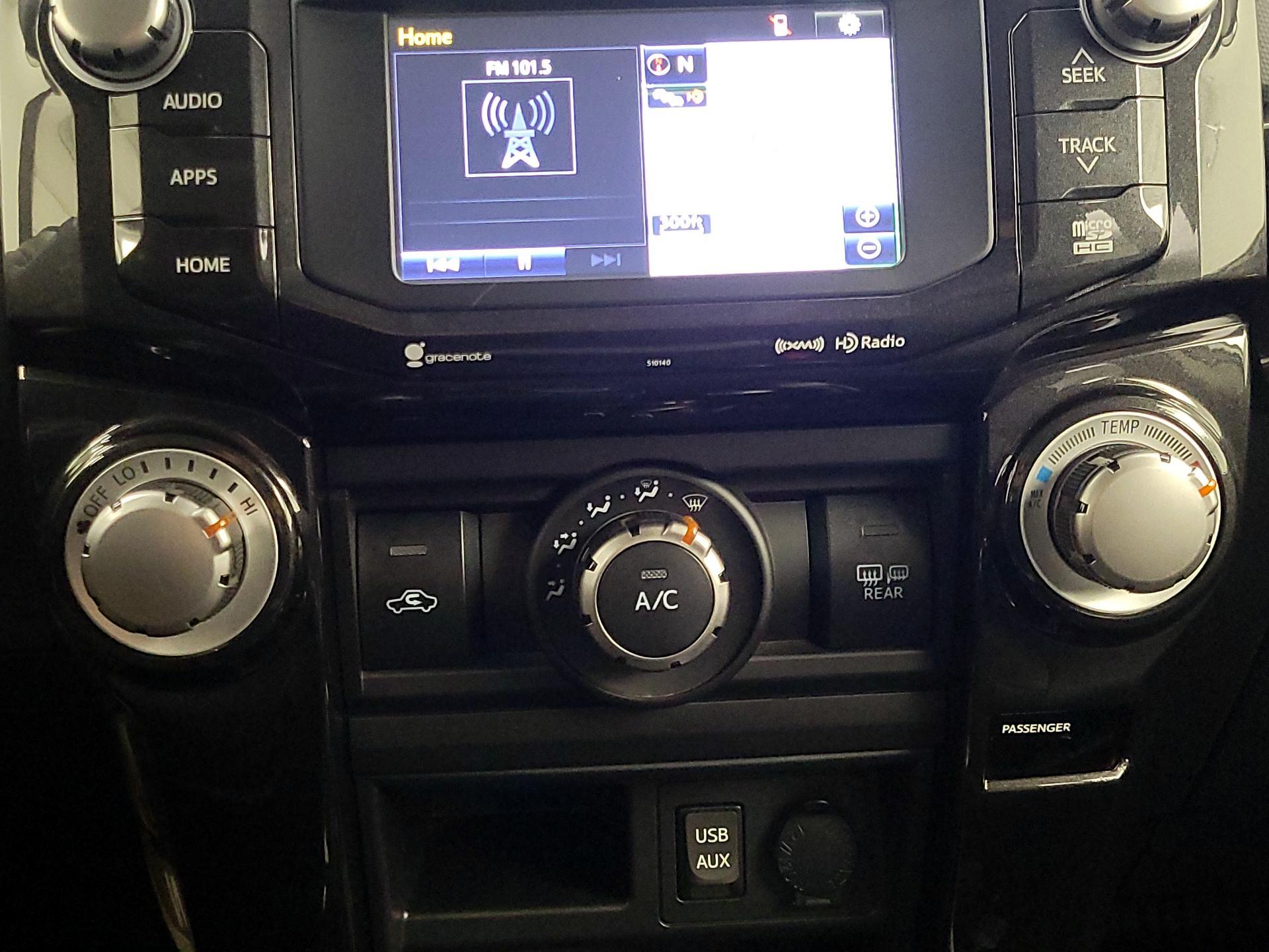 Thumbnail: 2017 Toyota 4Runner - 17