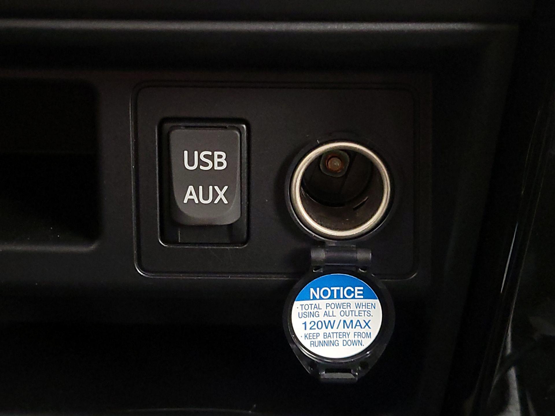 Thumbnail: 2017 Toyota 4Runner - 19