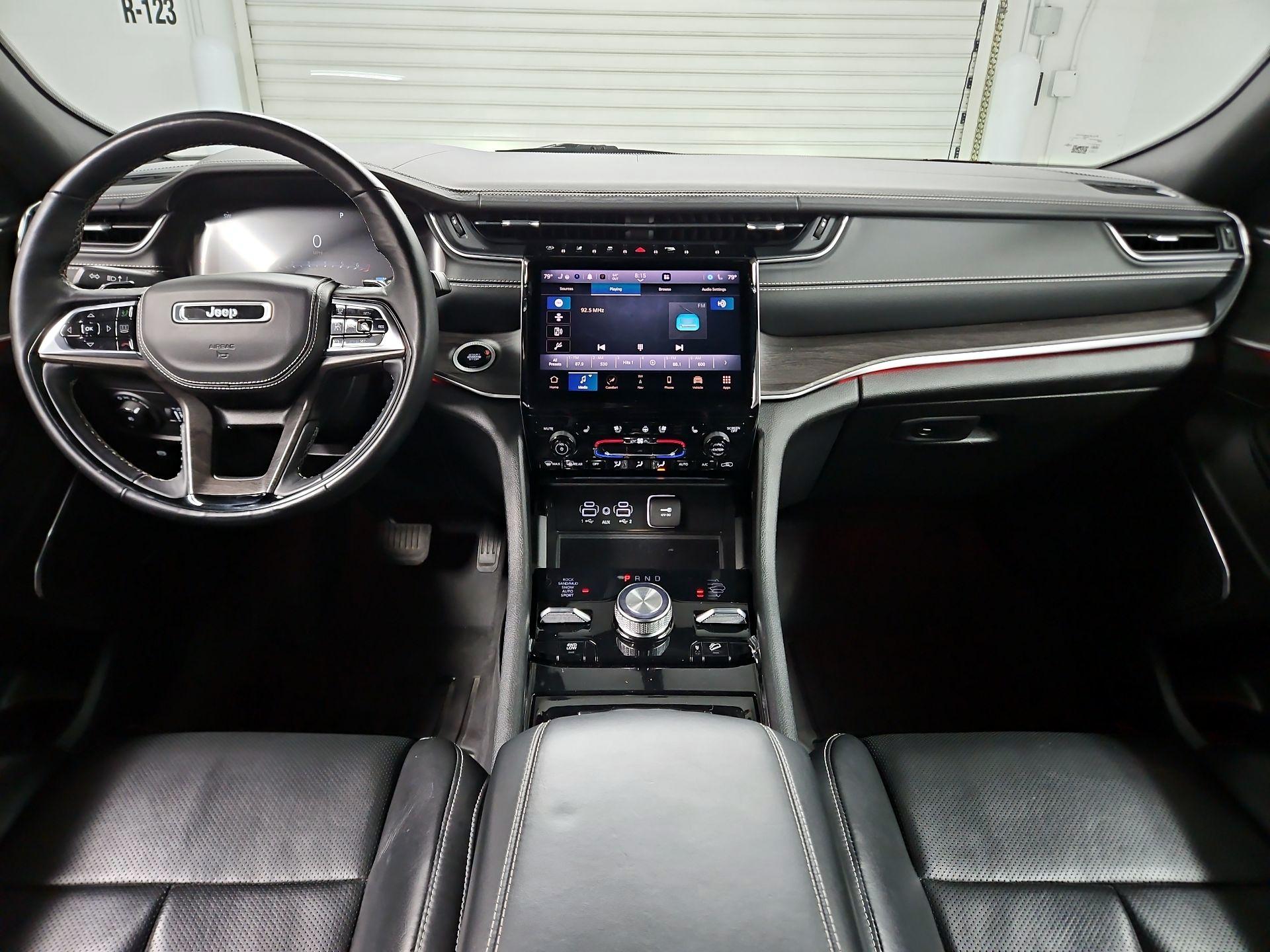 Thumbnail: 2023 Jeep Grand Cherokee L - 9