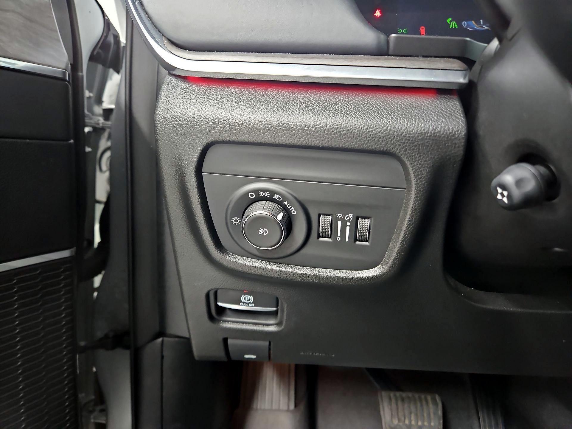 Thumbnail: 2023 Jeep Grand Cherokee L - 13