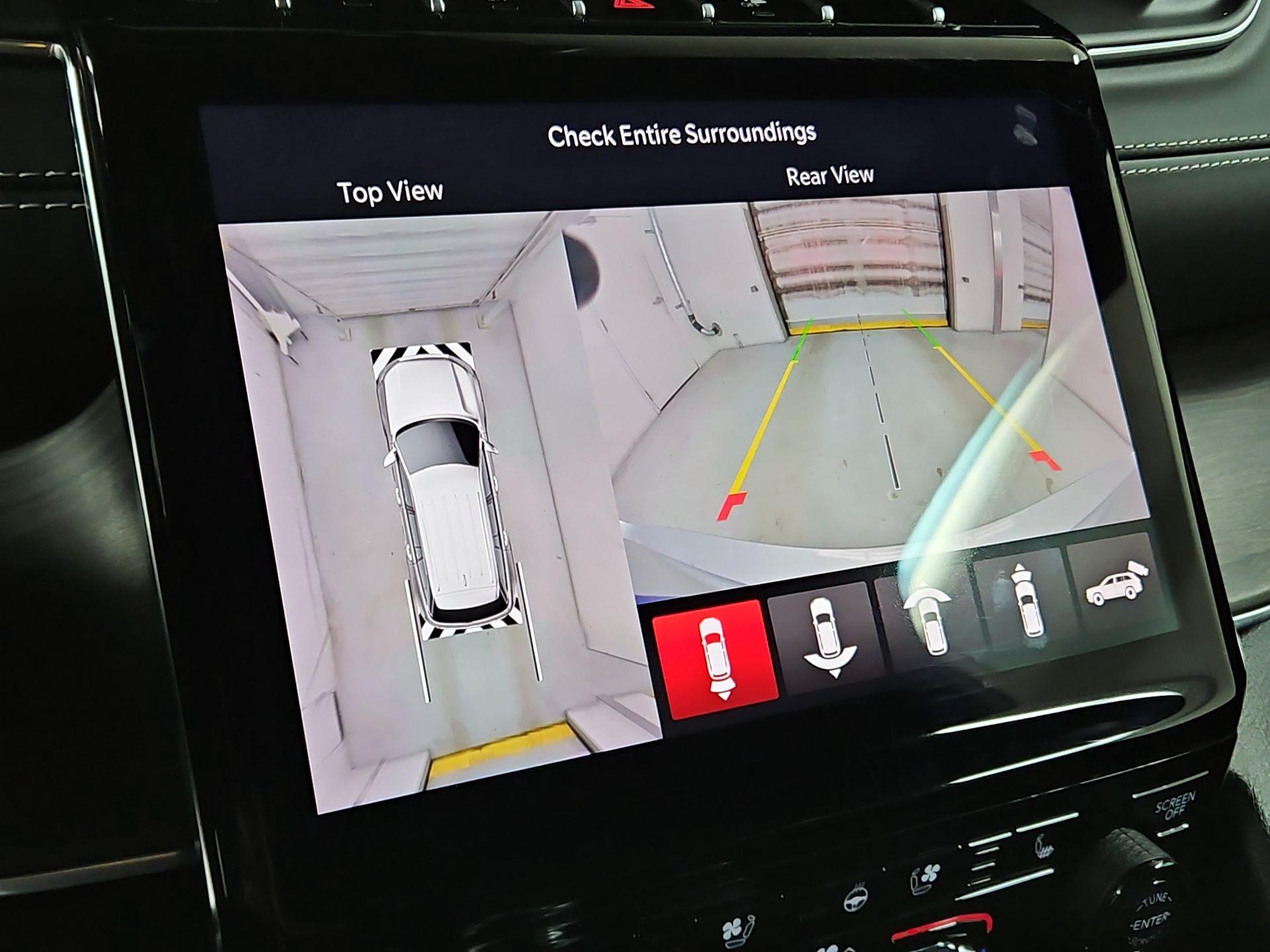 Thumbnail: 2023 Jeep Grand Cherokee L - 15