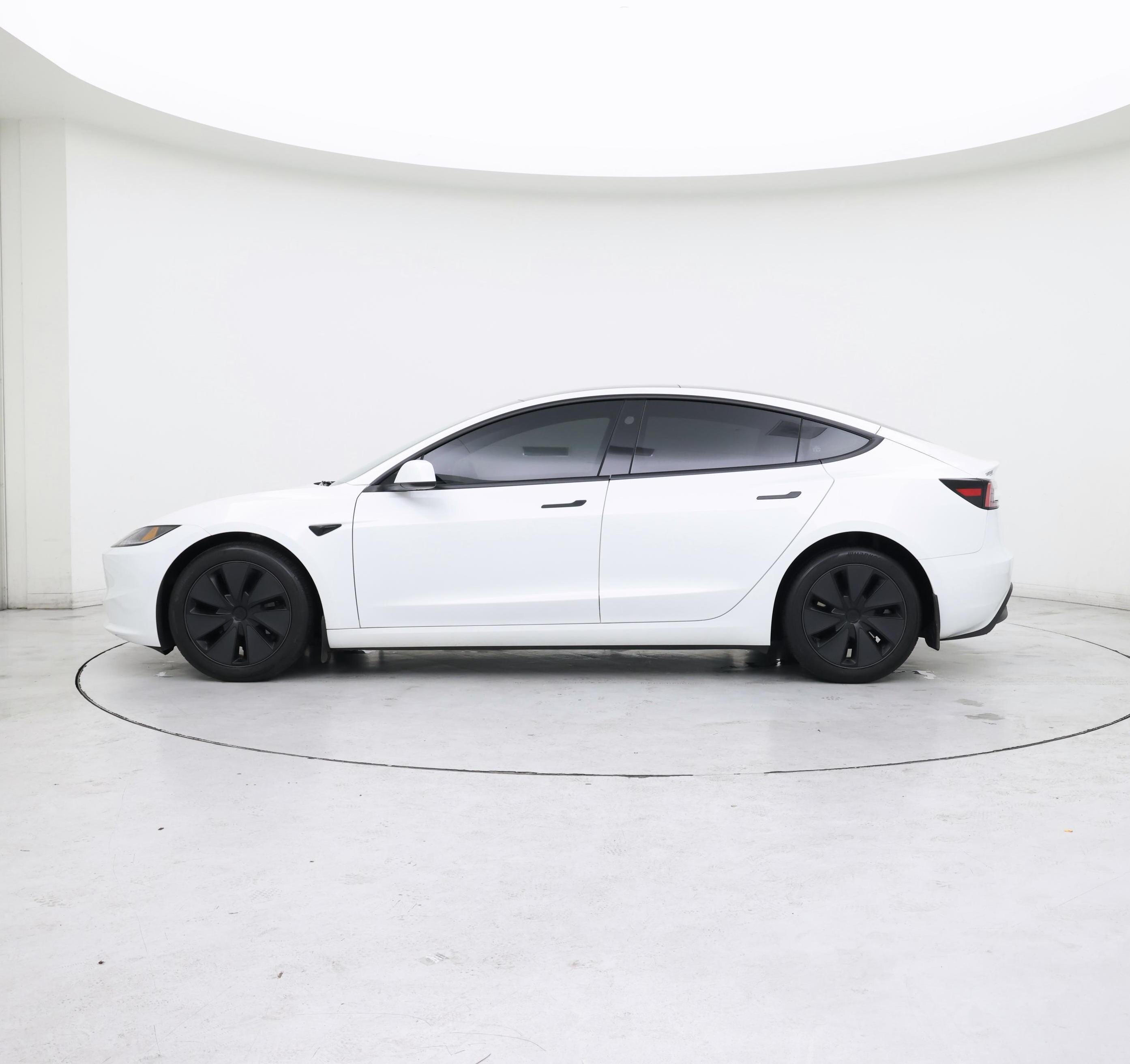 Thumbnail: 2024 Tesla Model 3 - 3