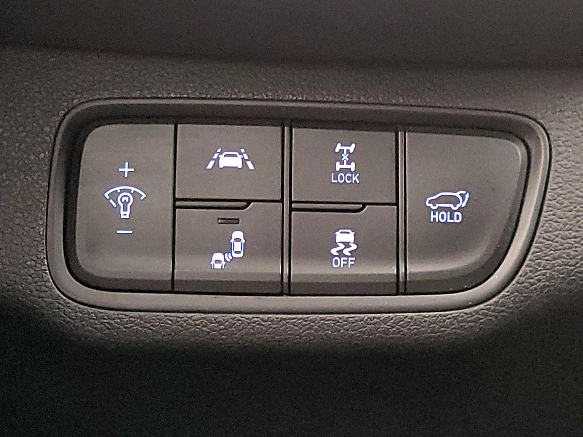 Thumbnail: 2020 Hyundai Santa Fe - 13