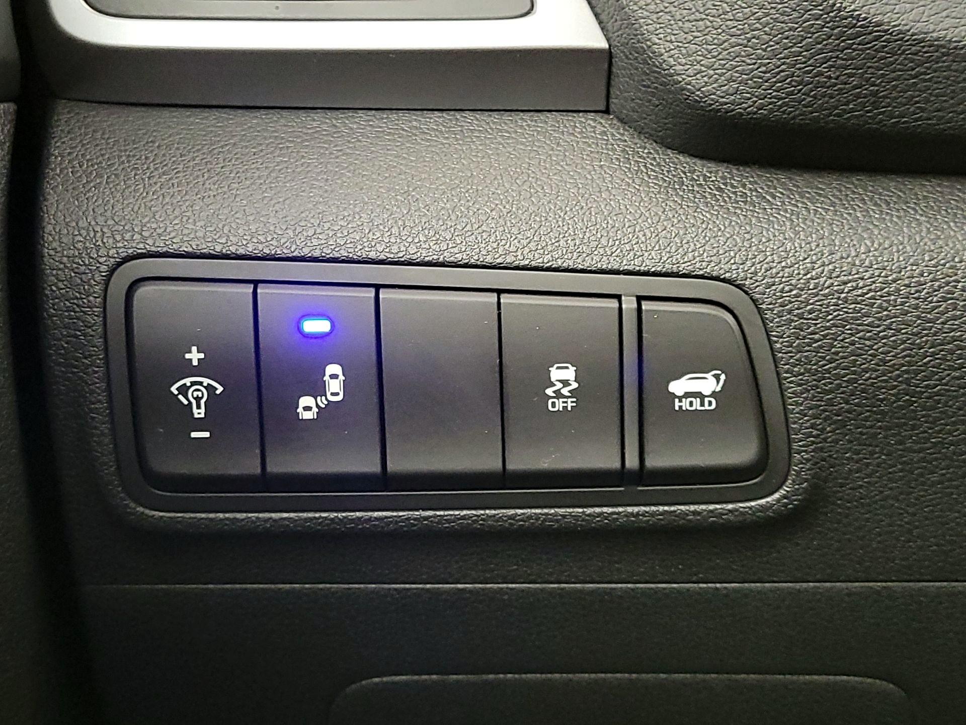 Thumbnail: 2017 Hyundai Tucson - 13