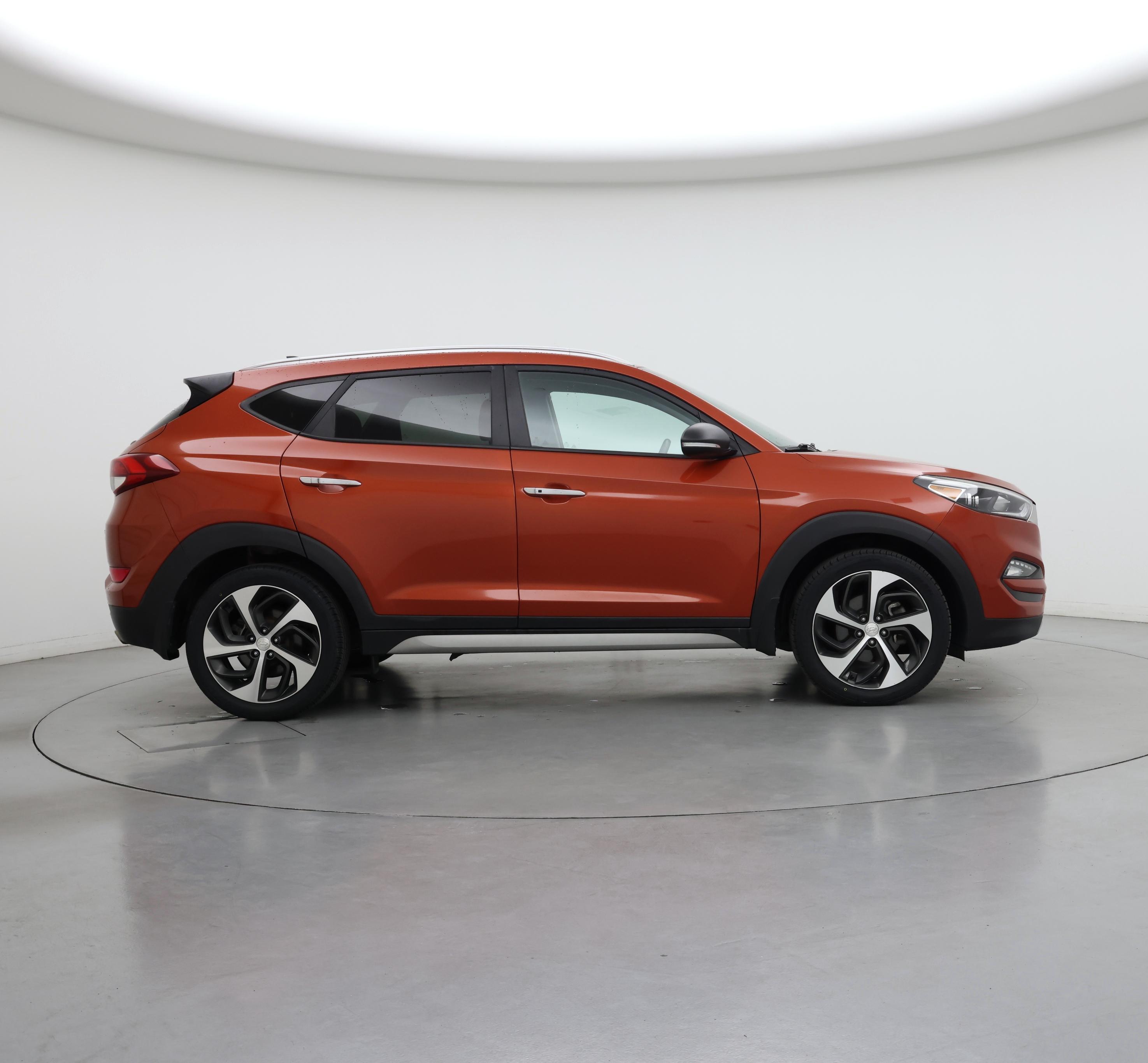 Thumbnail: 2017 Hyundai Tucson - 7