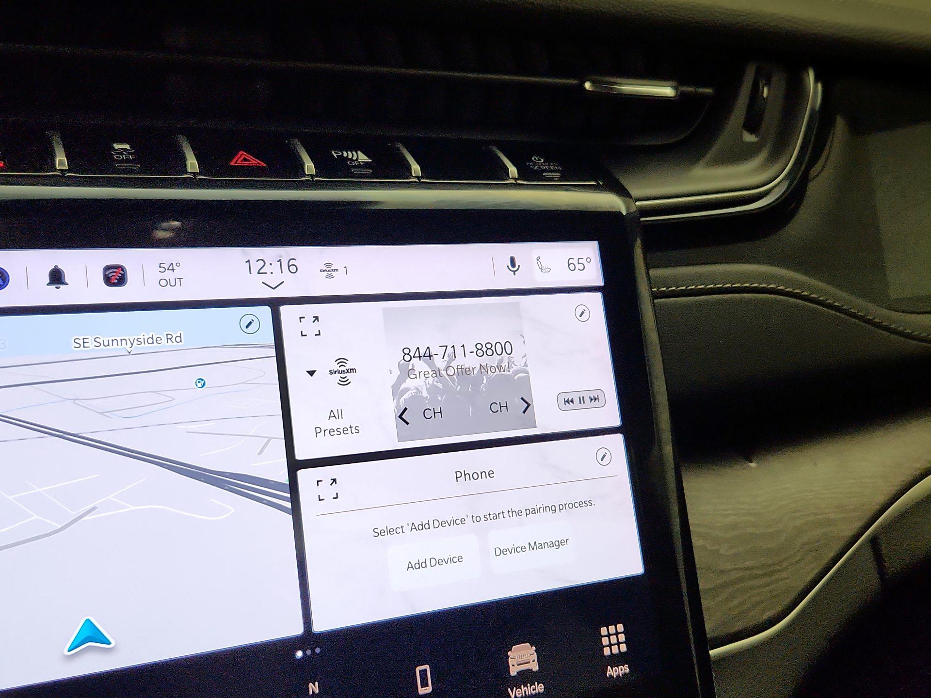 Thumbnail: 2023 Jeep Grand Cherokee - 16