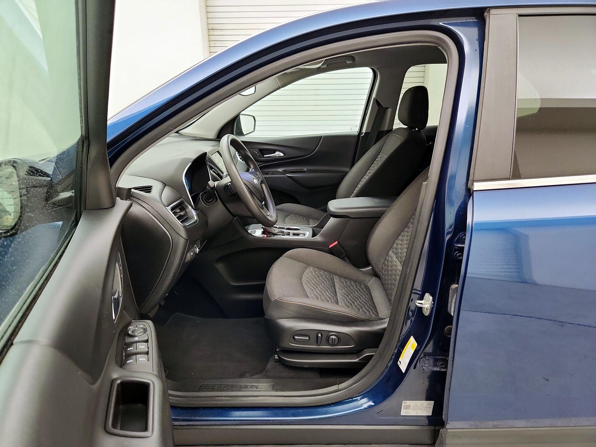 Thumbnail: 2021 Chevrolet Equinox - 11