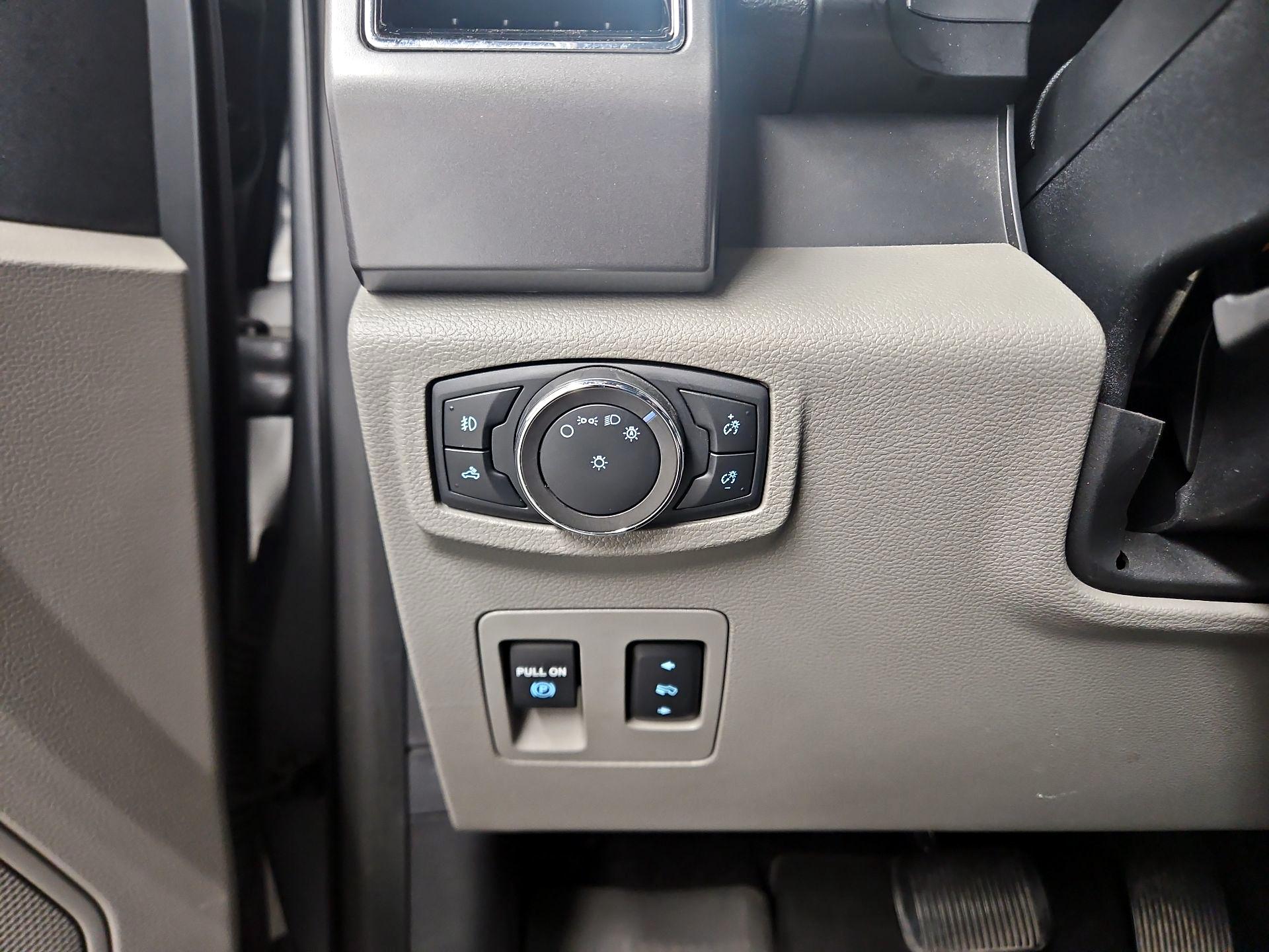 Thumbnail: 2020 Ford F-150 - 13