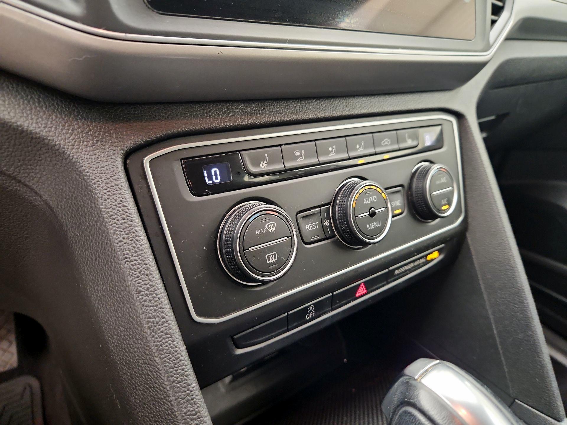 Thumbnail: 2019 Volkswagen Atlas - 16