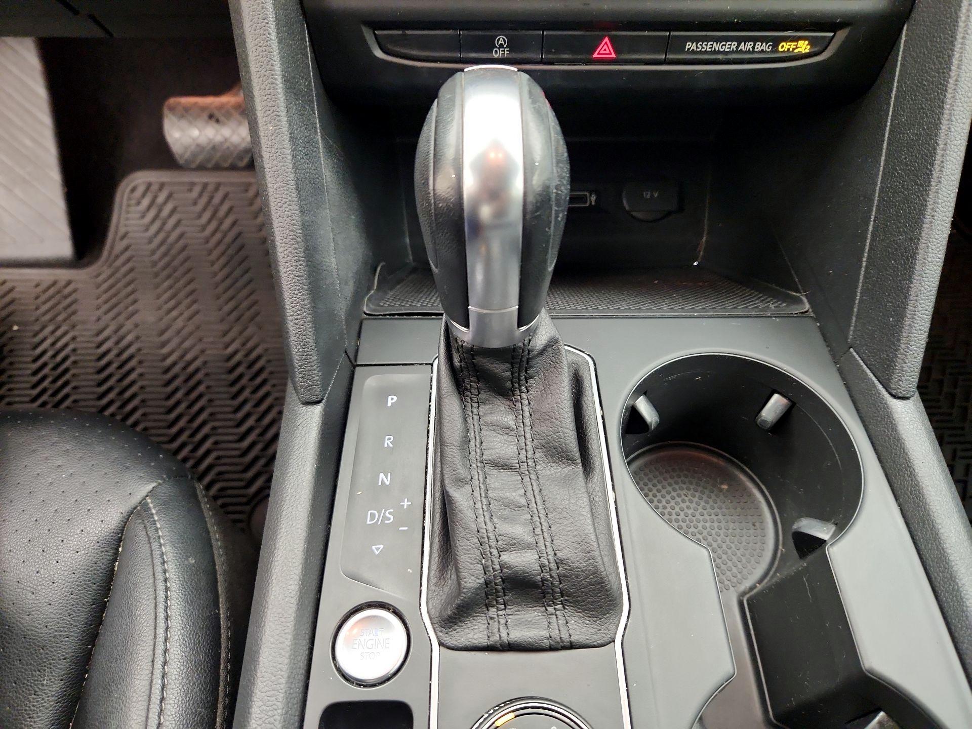 Thumbnail: 2019 Volkswagen Atlas - 17