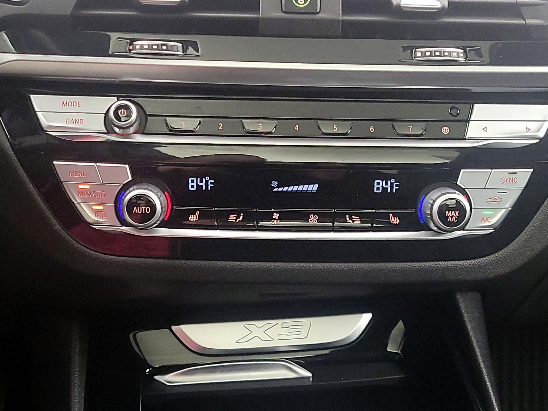 Thumbnail: 2021 BMW X3 - 17