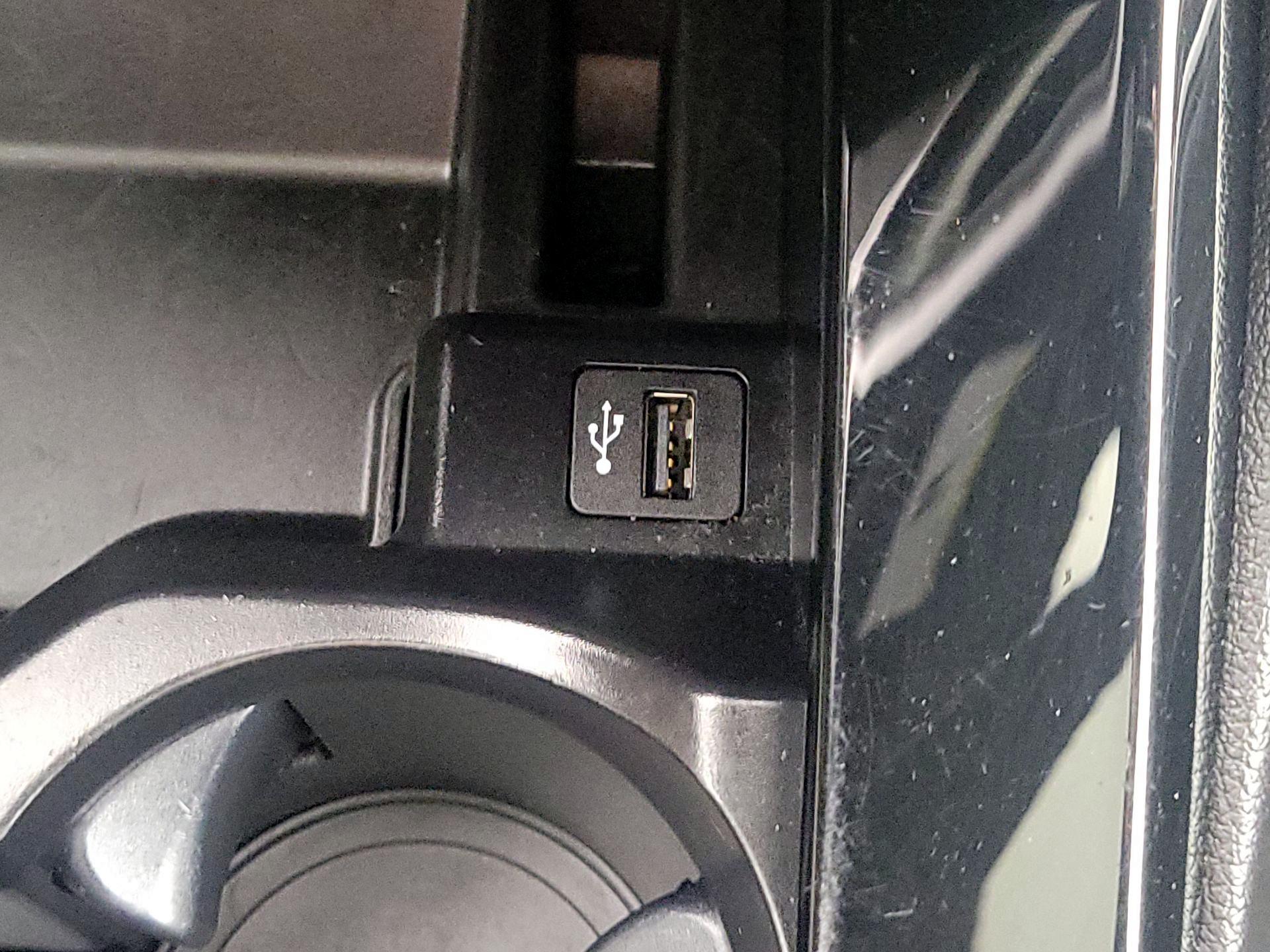 Thumbnail: 2021 BMW X3 - 19