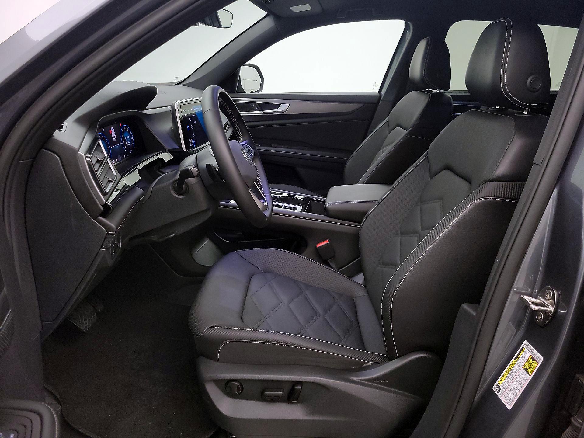 Thumbnail: 2024 Volkswagen Atlas - 11