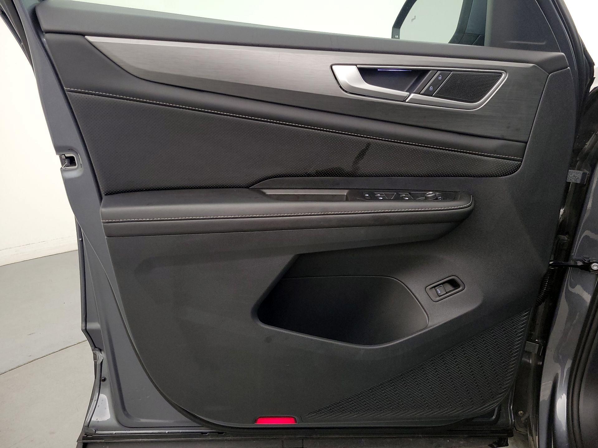 Thumbnail: 2024 Volkswagen Atlas - 12