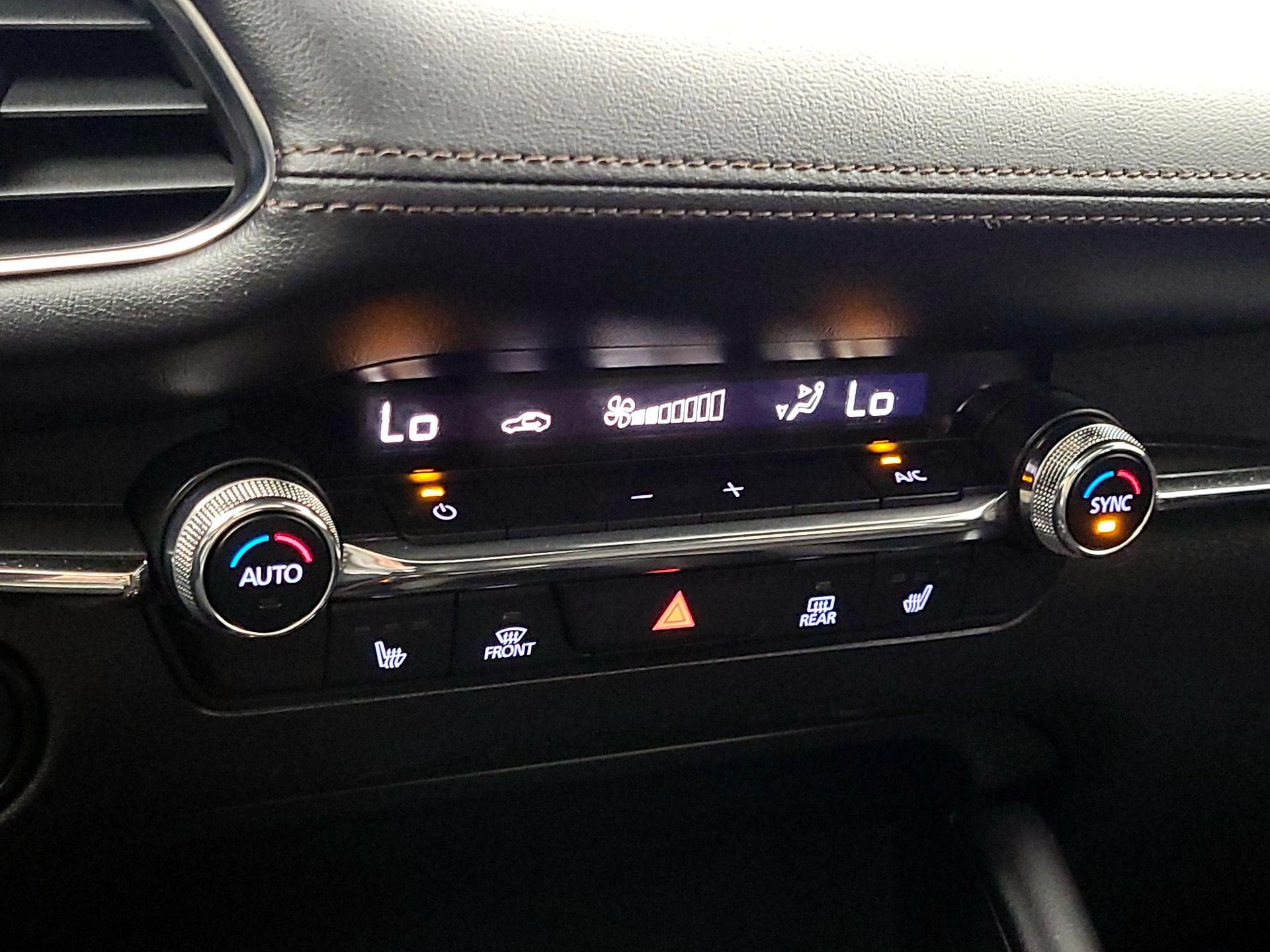 Thumbnail: 2022 Mazda Mazda3 - 17