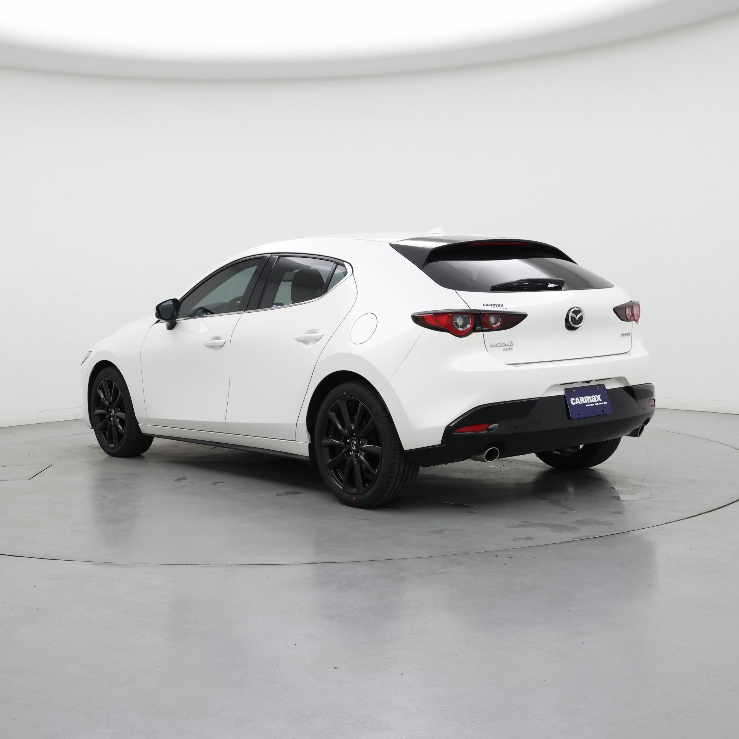 Thumbnail: 2022 Mazda Mazda3 - 2