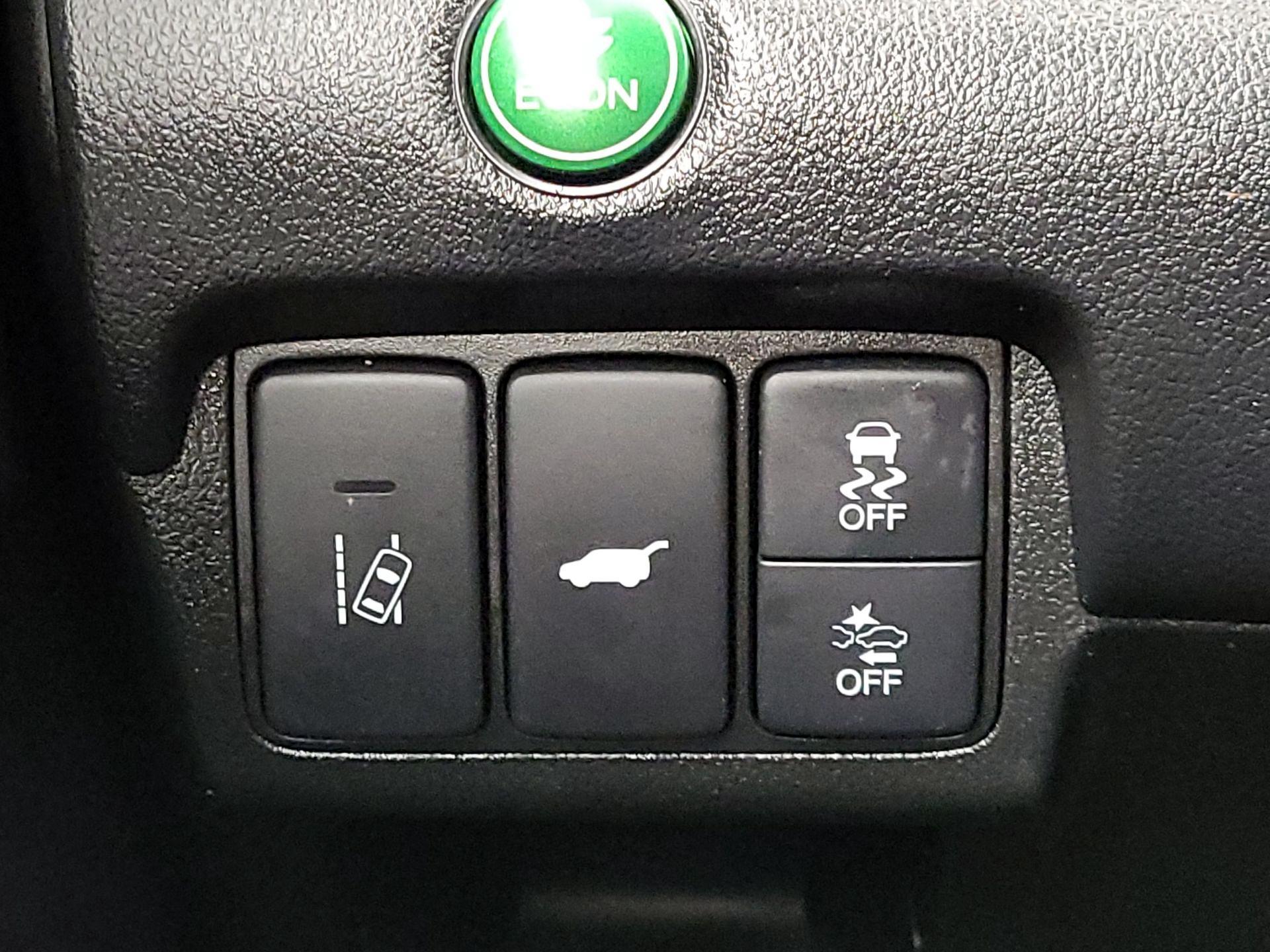 Thumbnail: 2016 Honda CR-V - 13