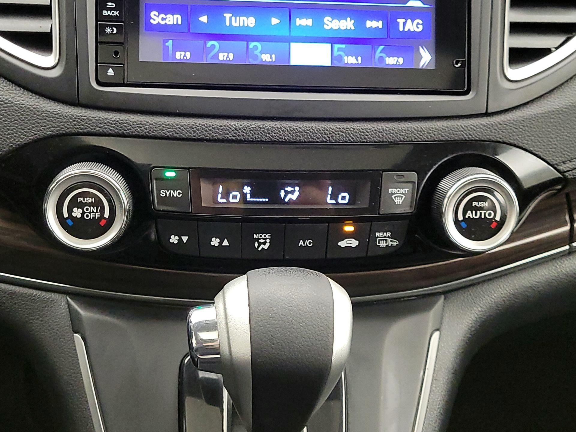 Thumbnail: 2016 Honda CR-V - 17