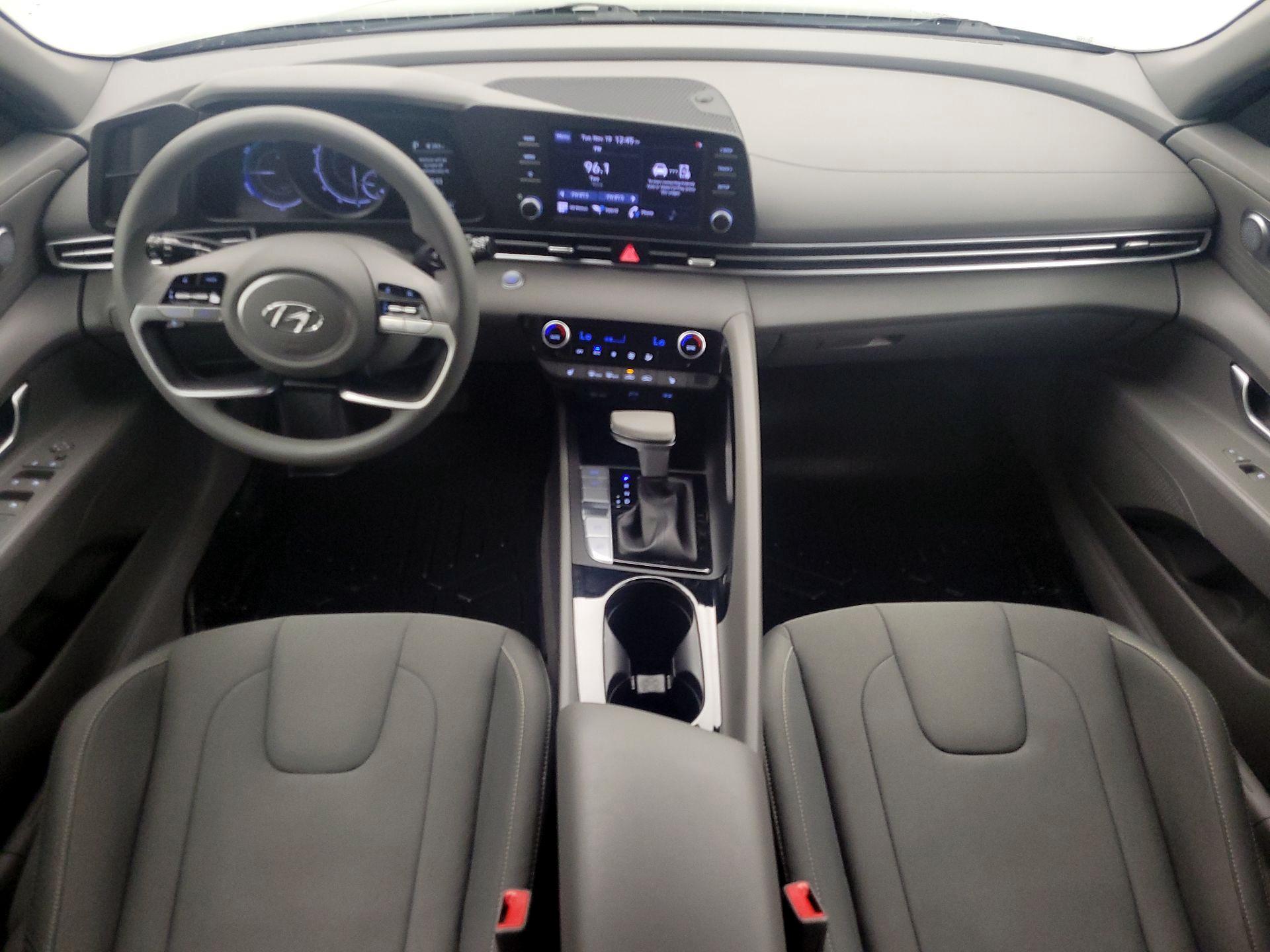 Thumbnail: 2023 Hyundai Elantra - 9